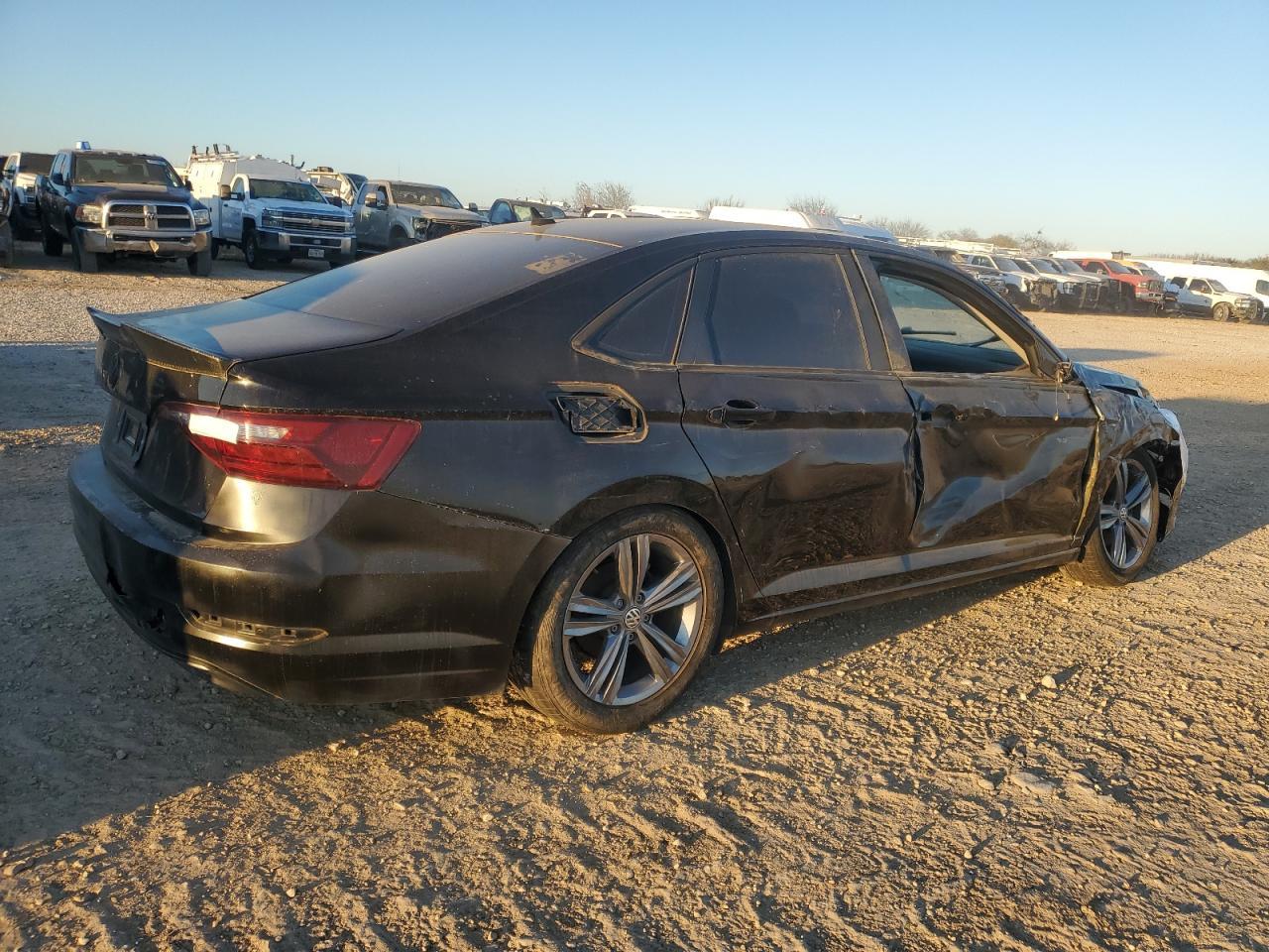 2019 VOLKSWAGEN JETTA S - Image 3