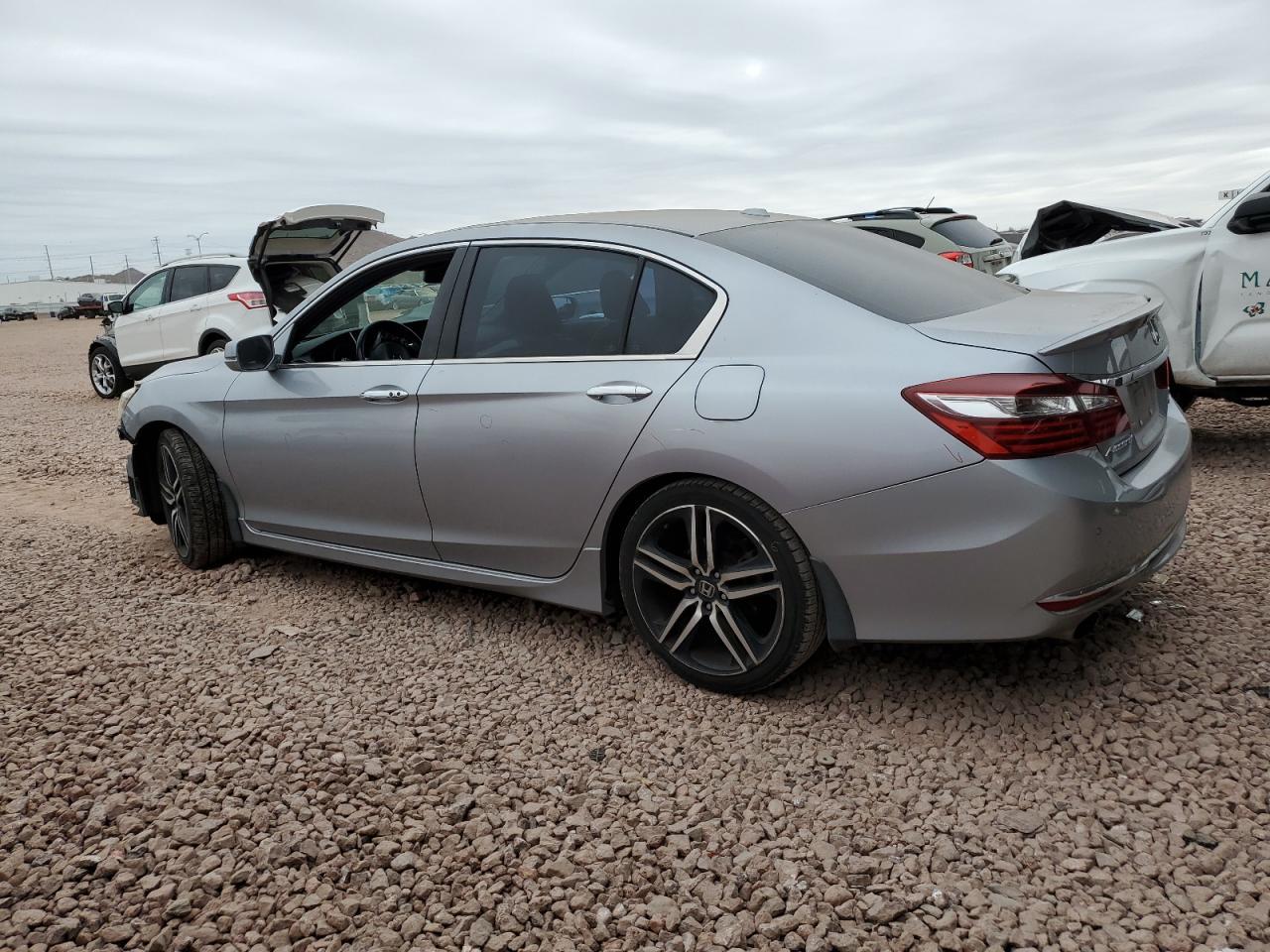 2016 HONDA ACCORD TOU - Фото 2