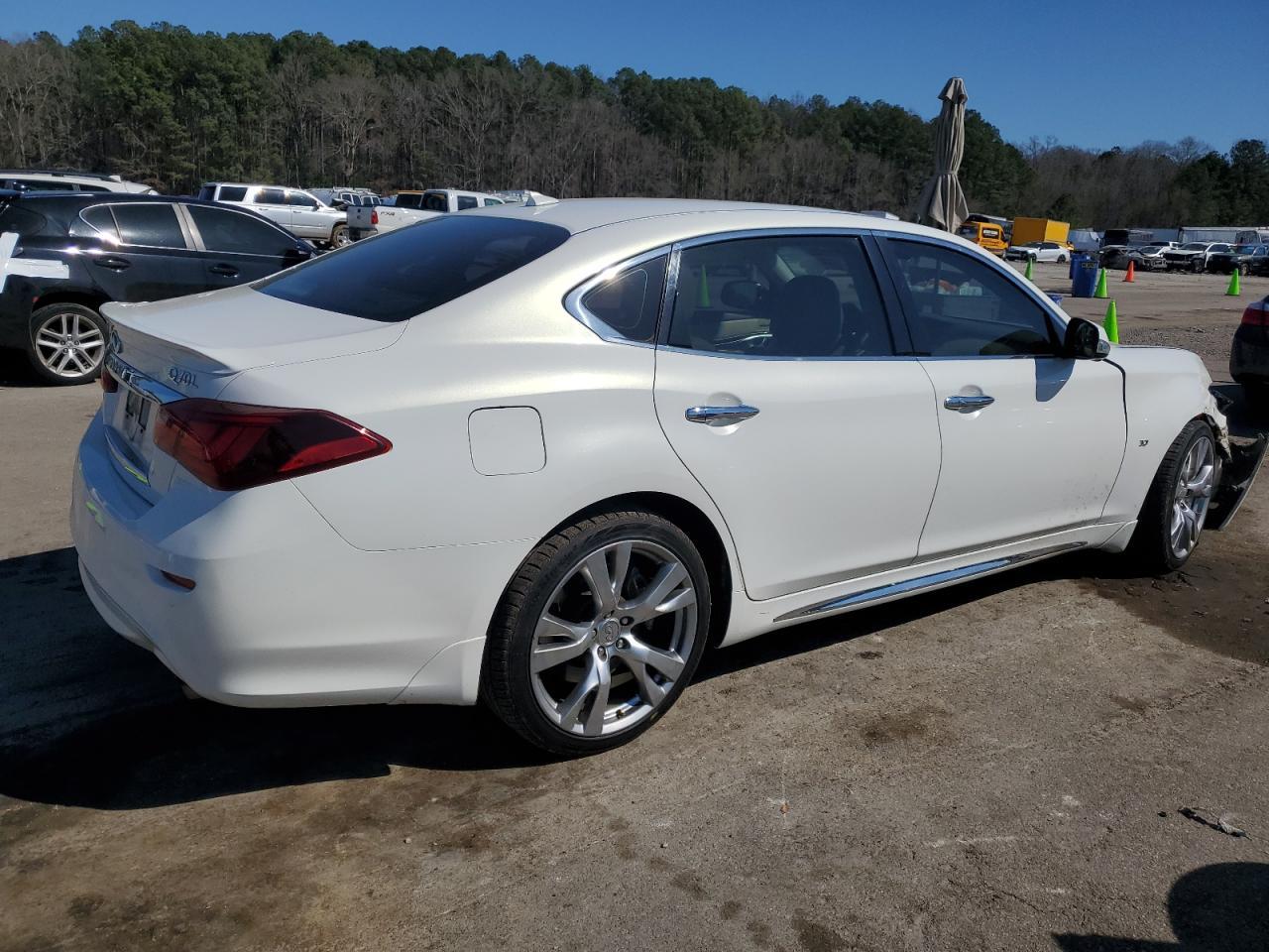 2015 INFINITI Q70L 3.7 - Image 3
