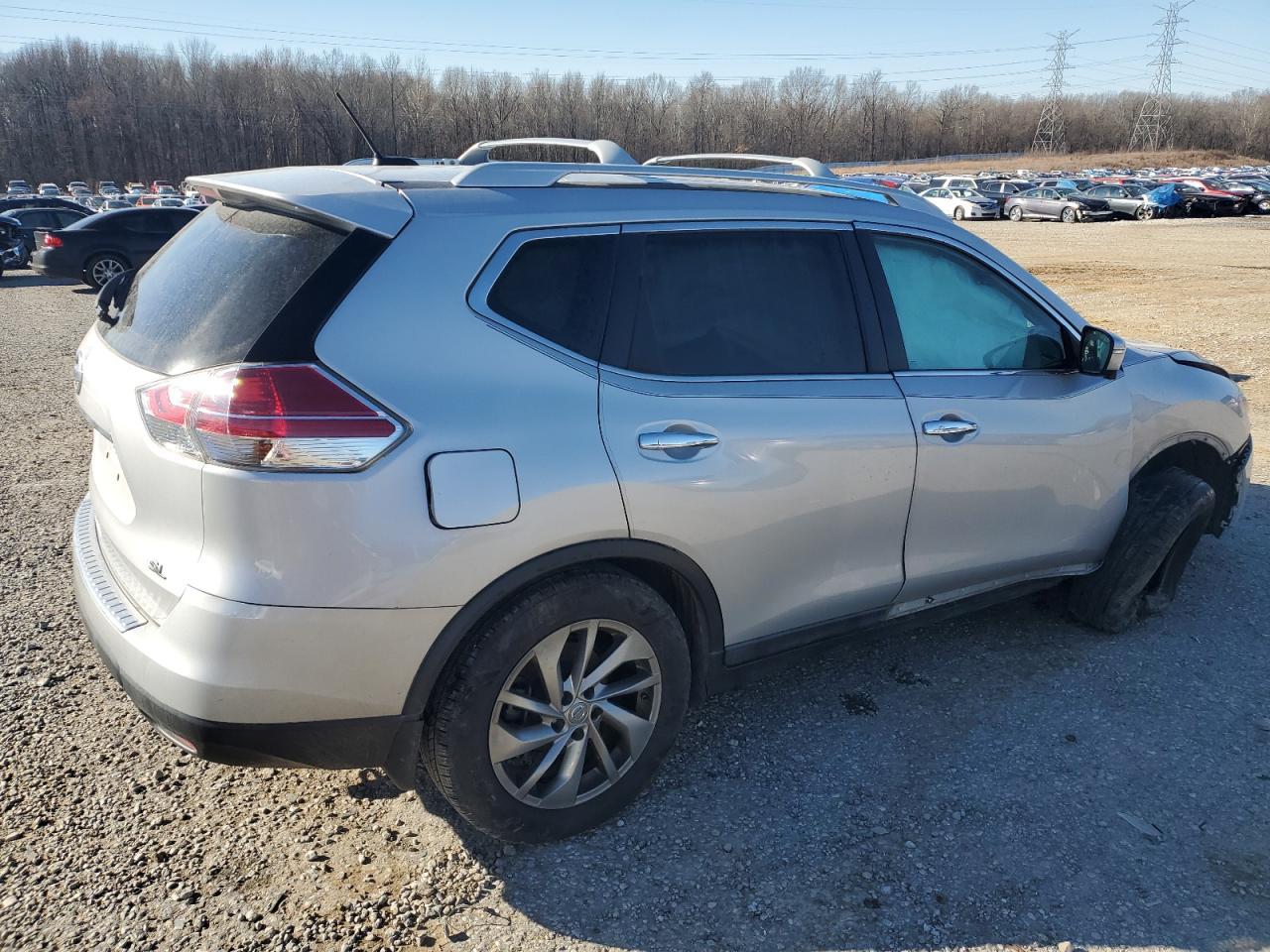 2015 NISSAN ROGUE S - Фото 3