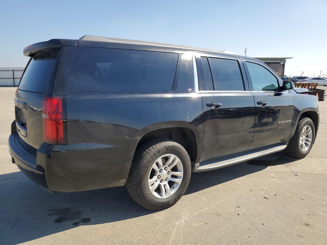 2016 CHEVROLET SUBURBAN C - Image 3
