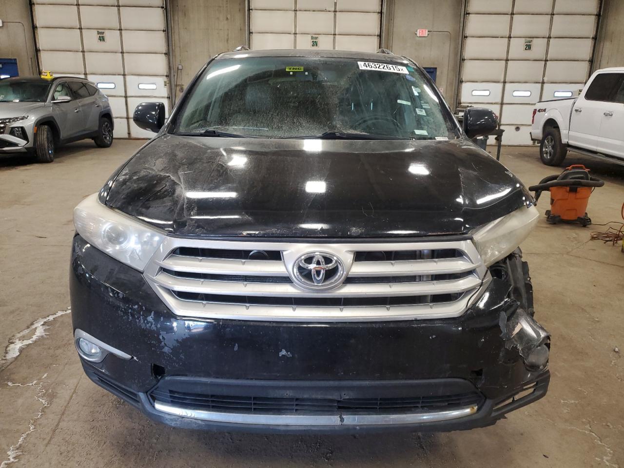 2011 TOYOTA HIGHLANDER - Фото 5