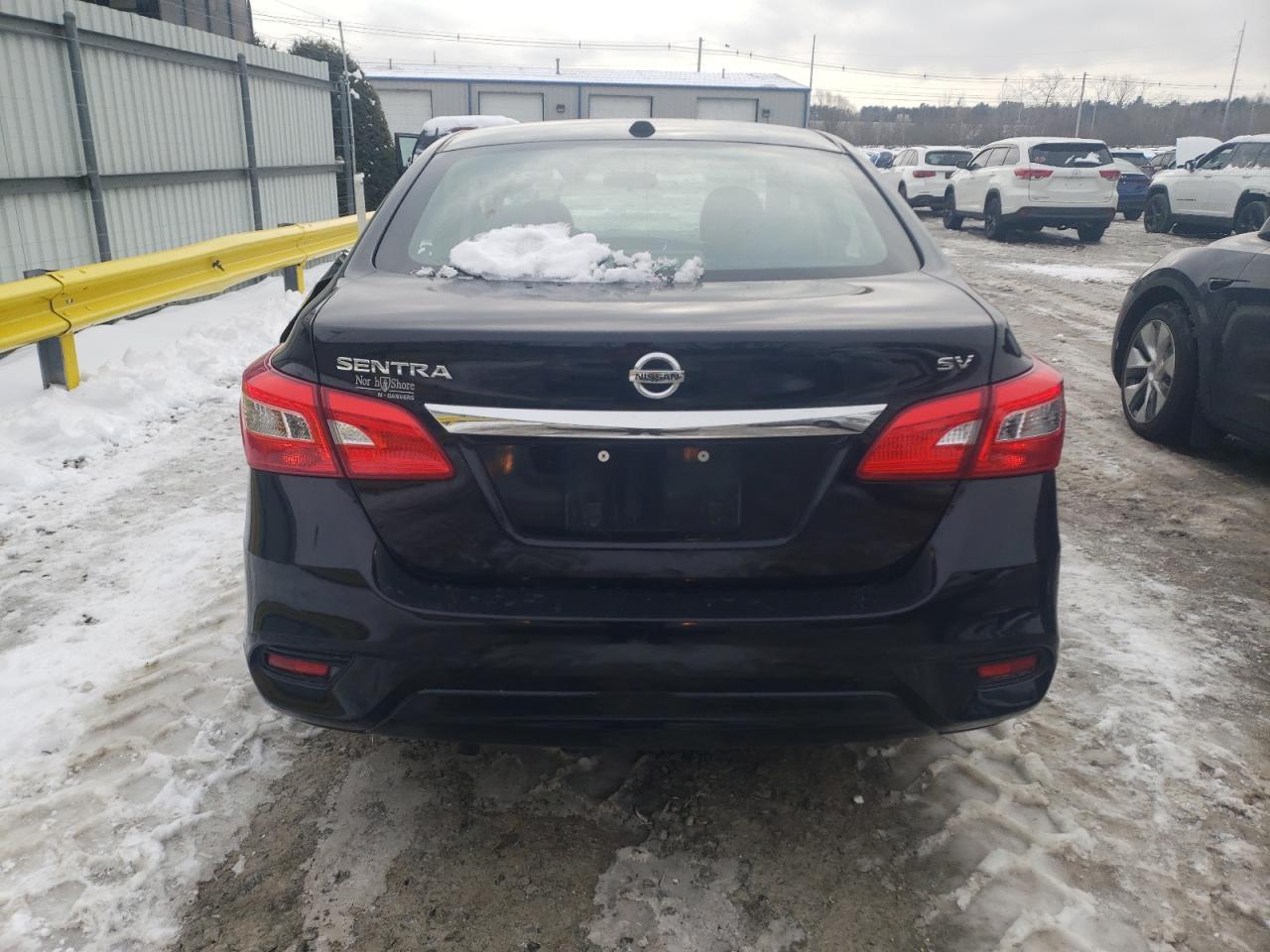 2018 NISSAN SENTRA S - Фото 6