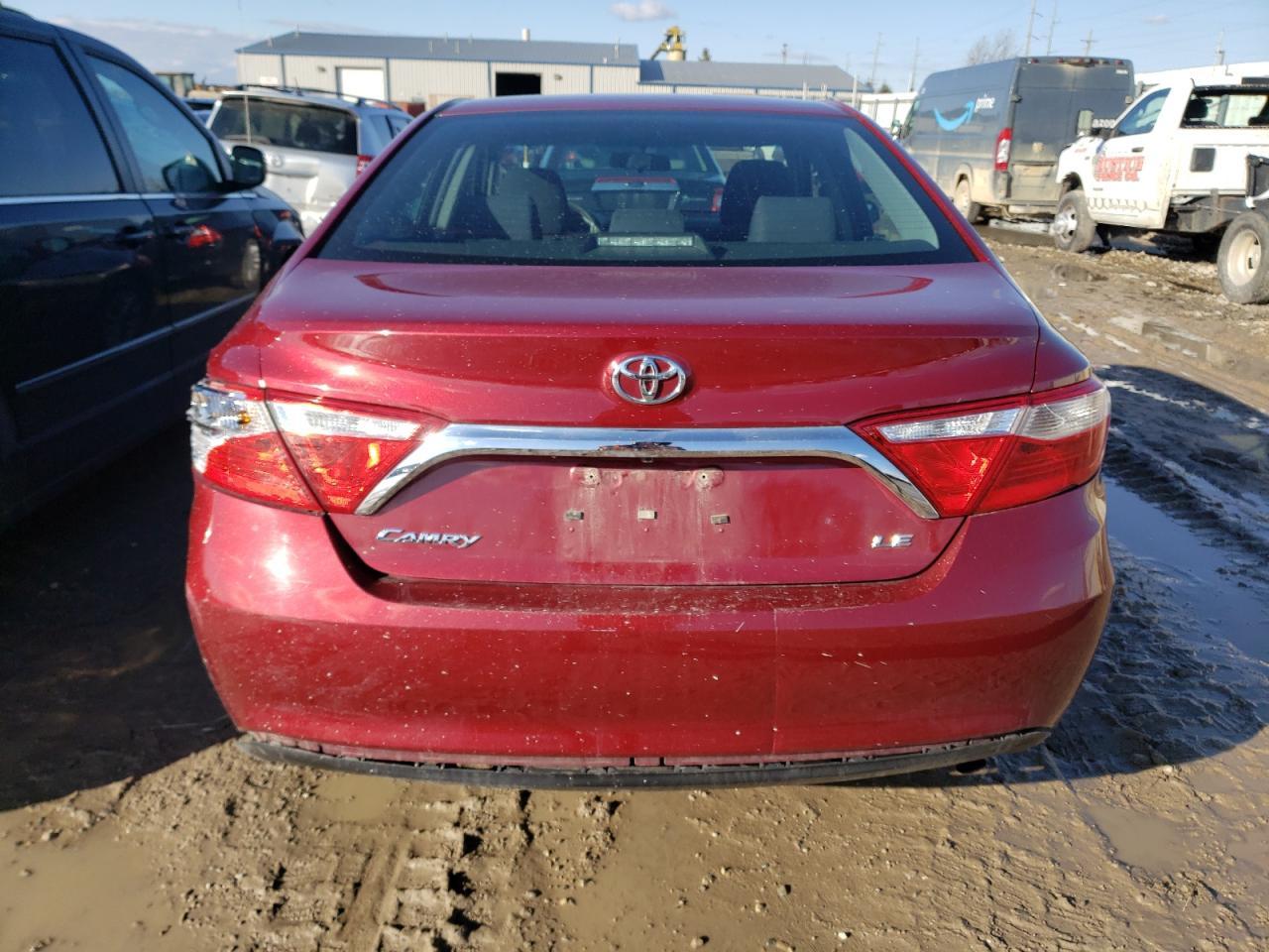 2017 TOYOTA CAMRY LE - Image 6