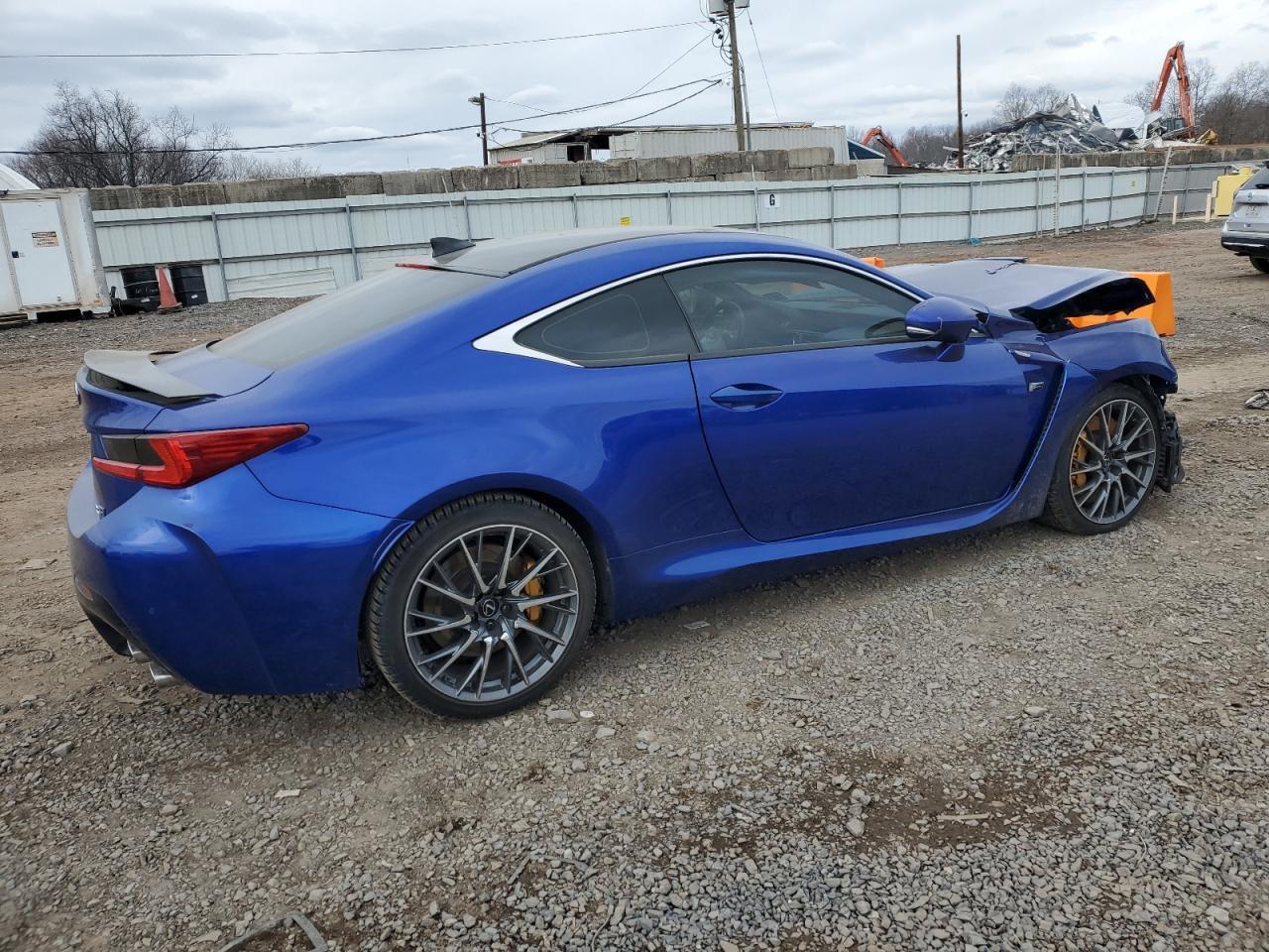 2015 LEXUS RC-F - Фото 3