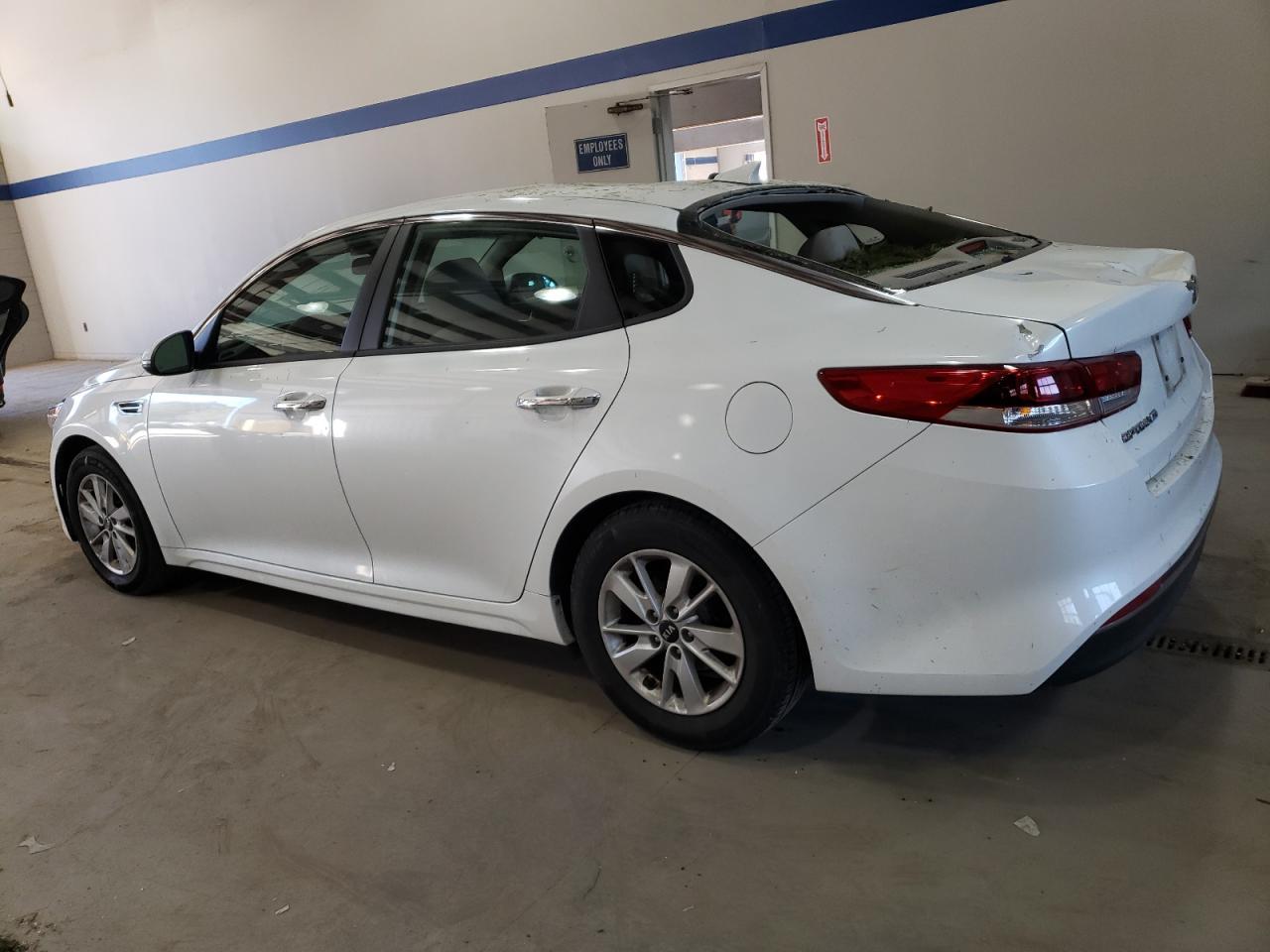 2016 KIA OPTIMA LX - Image 2
