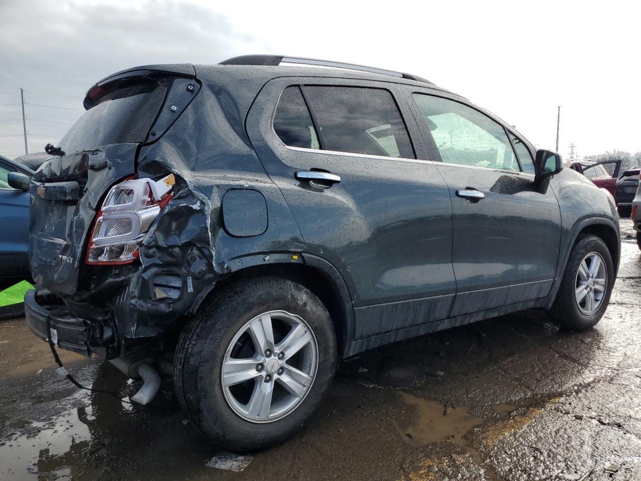 2018 CHEVROLET TRAX 1LT - Фото 3