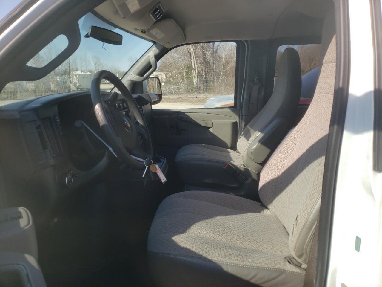 2017 CHEVROLET EXPRESS G3 - Фото 7