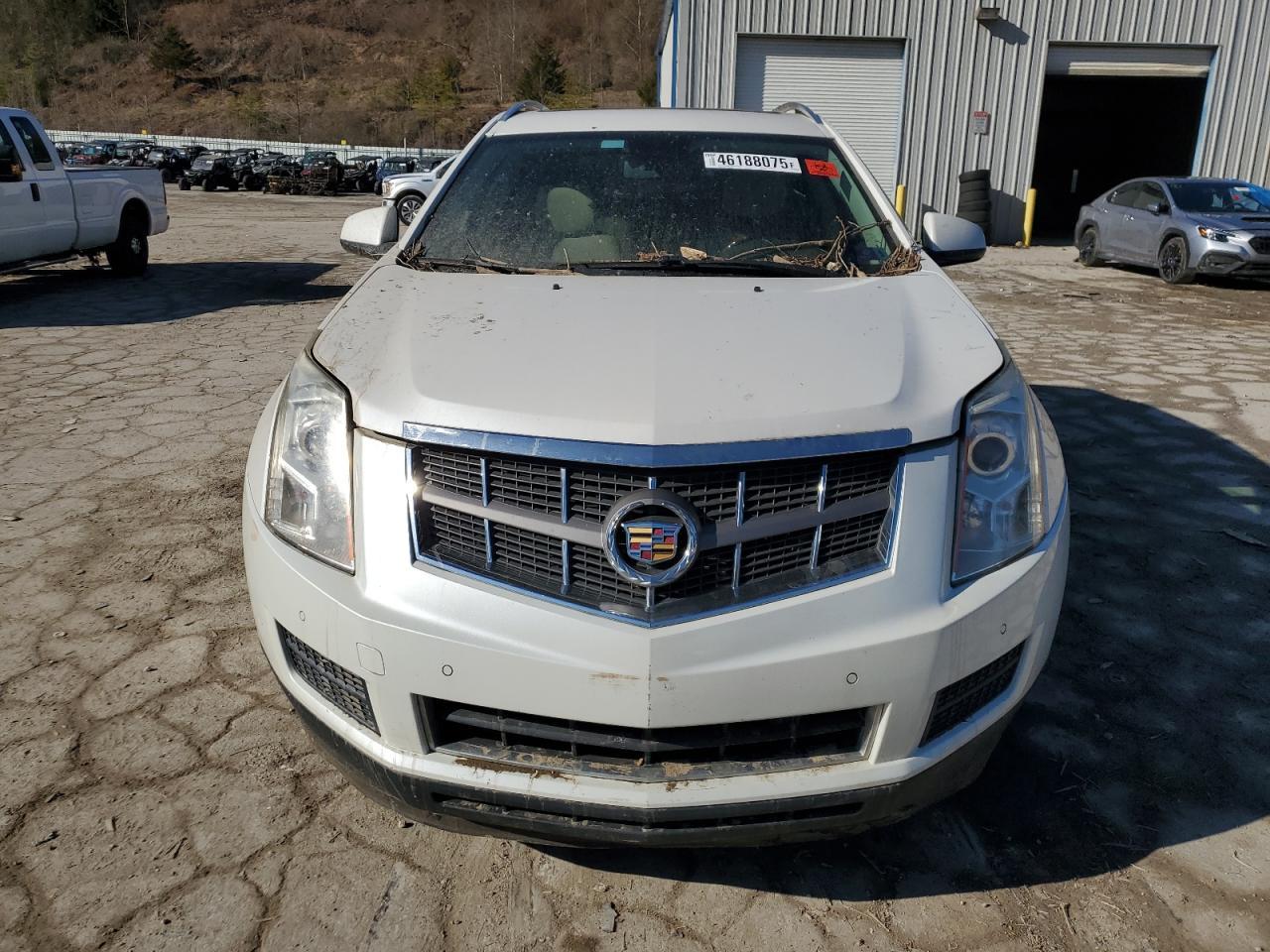 2011 CADILLAC SRX LUXURY - Image 5
