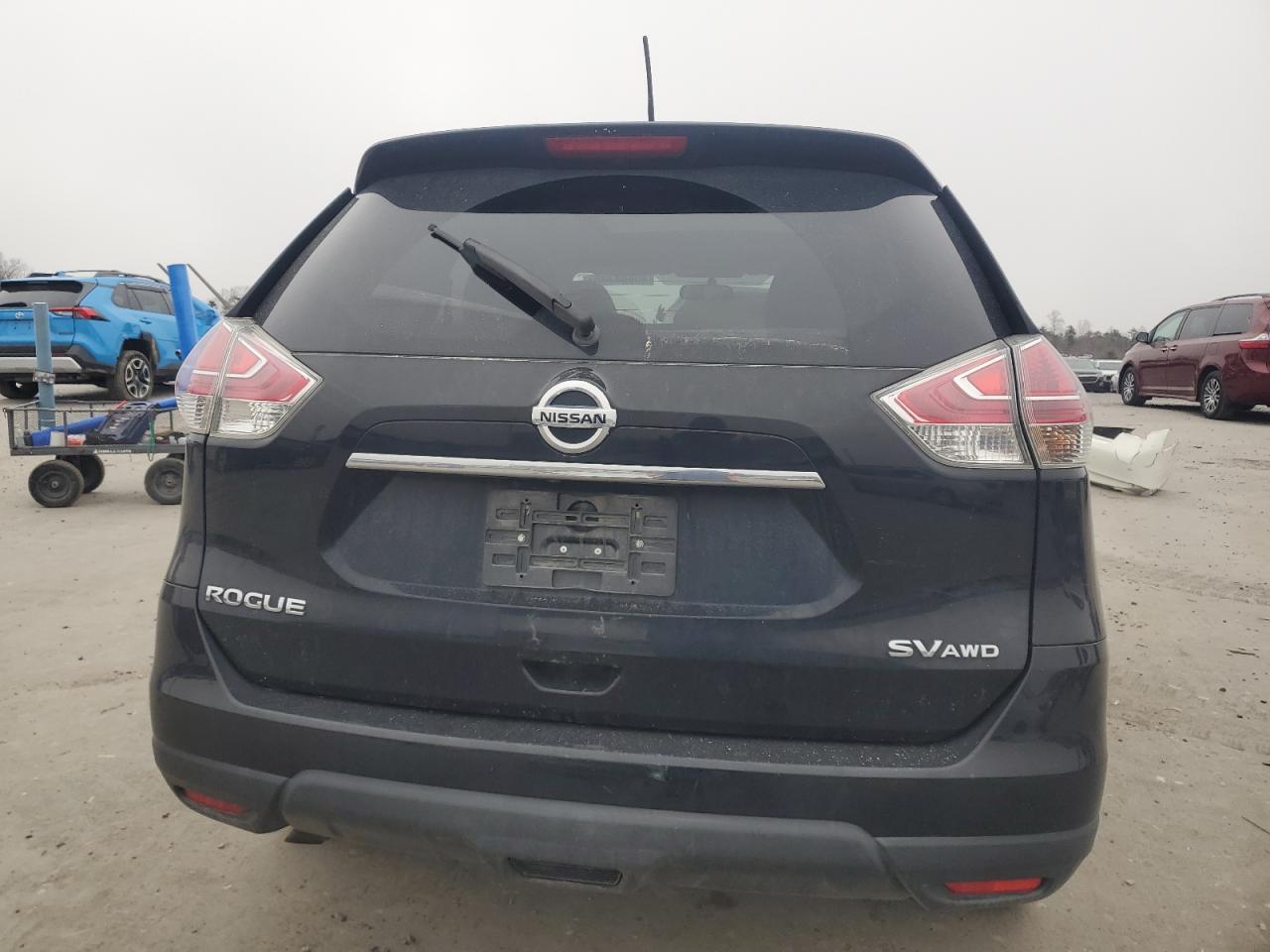 2015 NISSAN ROGUE S - Image 6