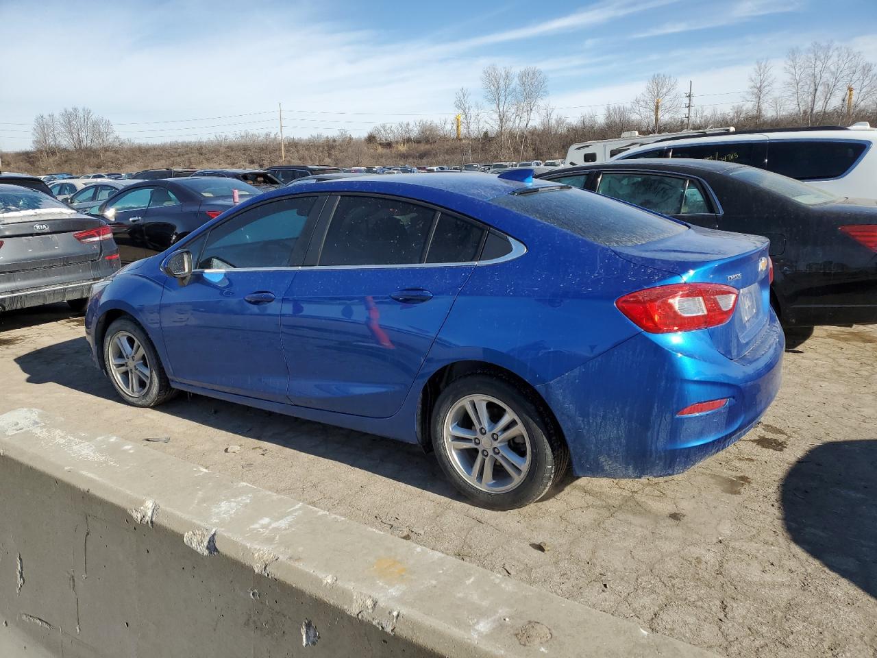 2017 CHEVROLET CRUZE LT - Image 2