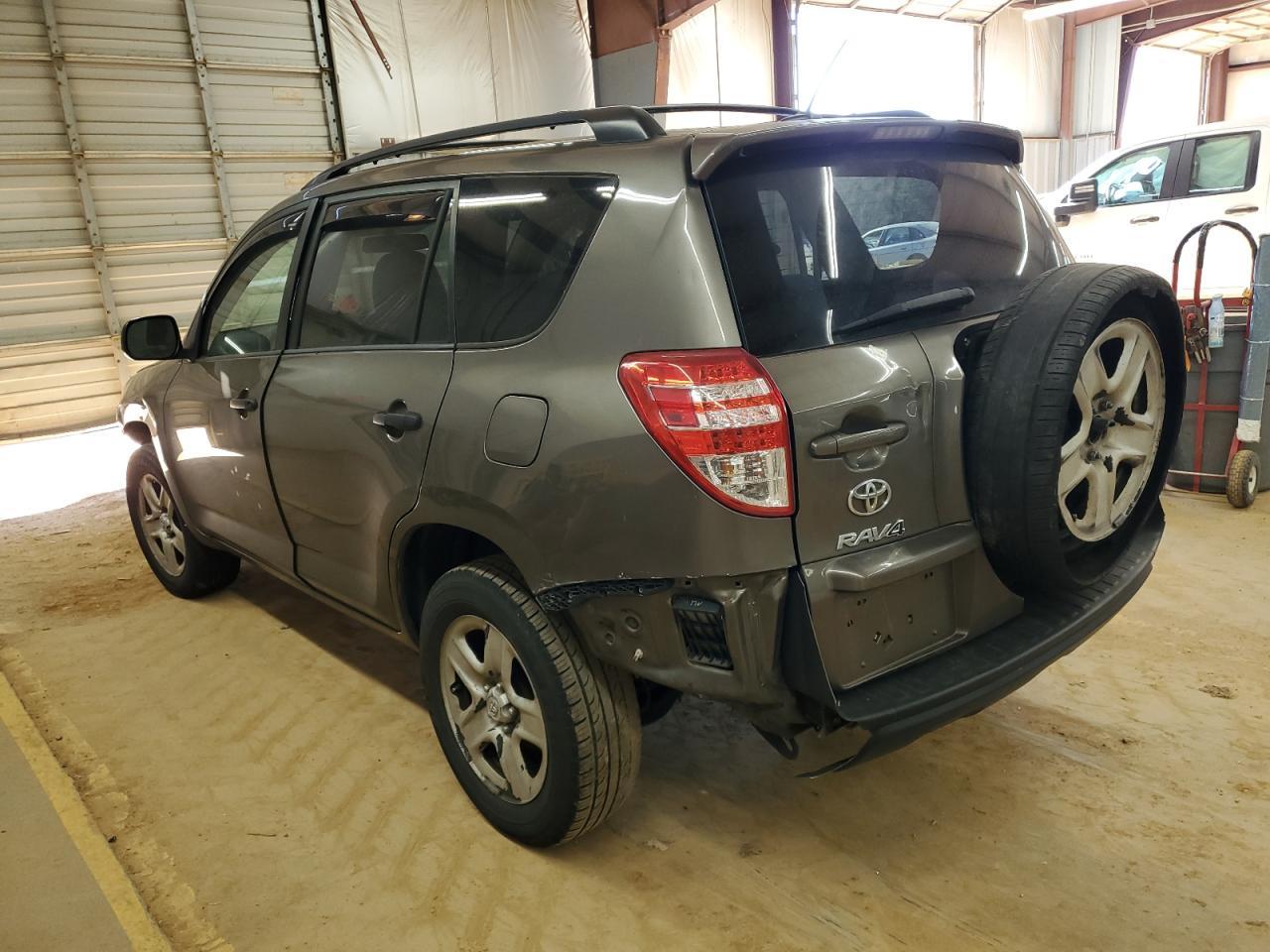 2011 TOYOTA RAV4 - Image 2