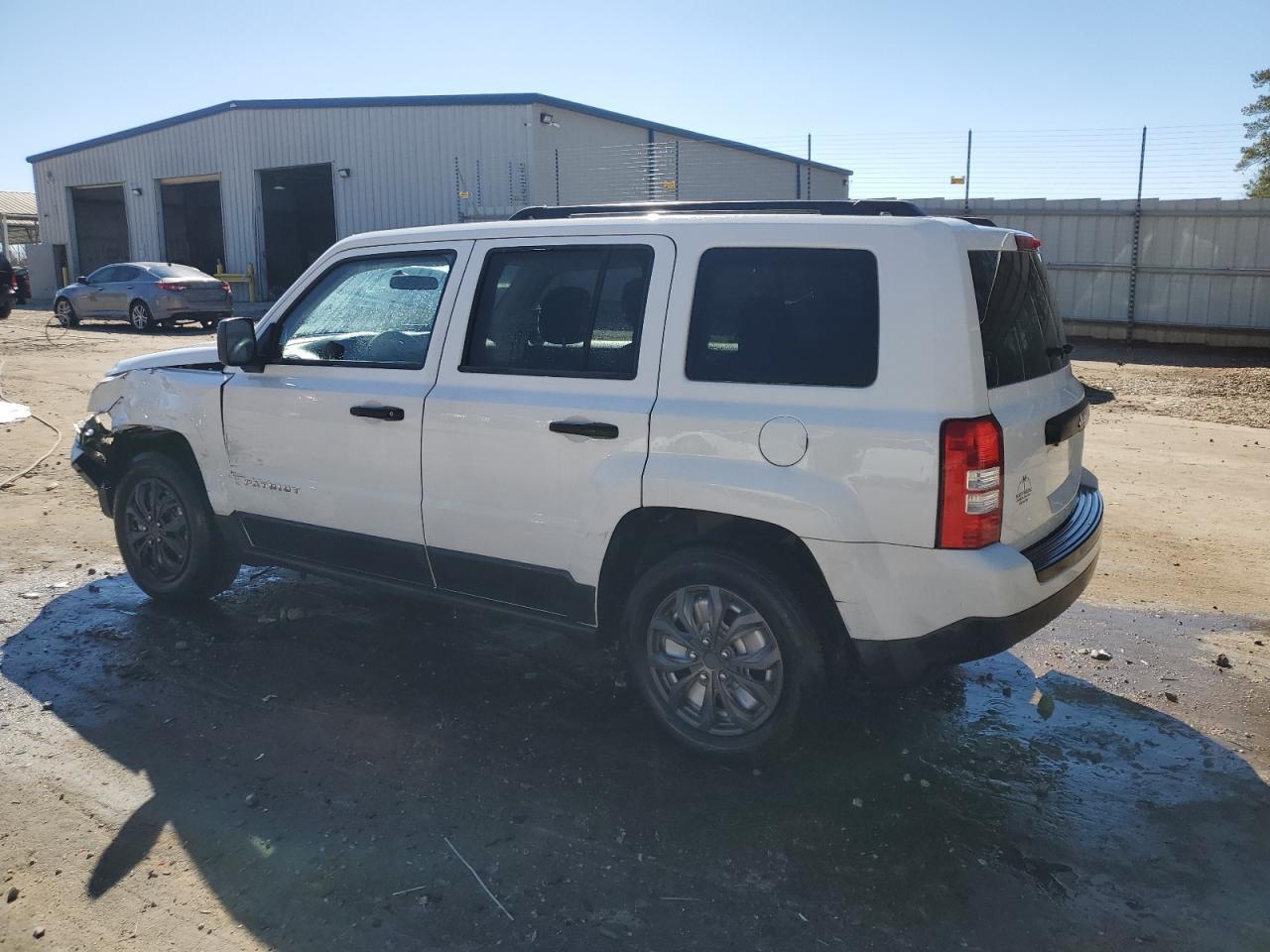 2014 JEEP PATRIOT SP - Image 2