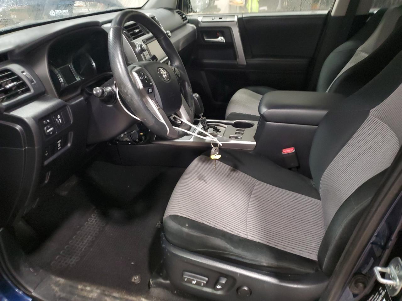 2017 TOYOTA 4RUNNER SR - Фото 7
