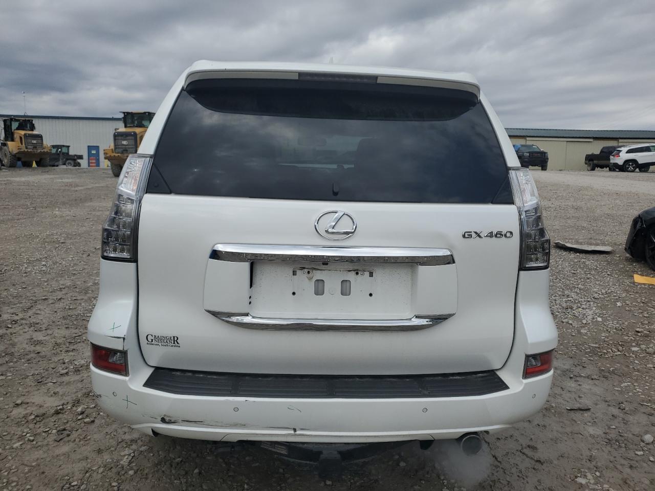2017 LEXUS GX 460 - Image 6