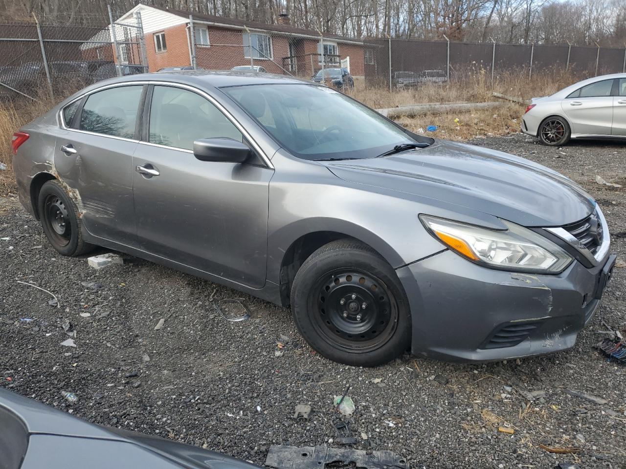 2016 NISSAN ALTIMA 2.5 - Фото 4