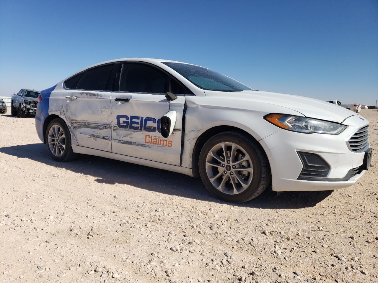 2020 FORD FUSION SE - Image 4