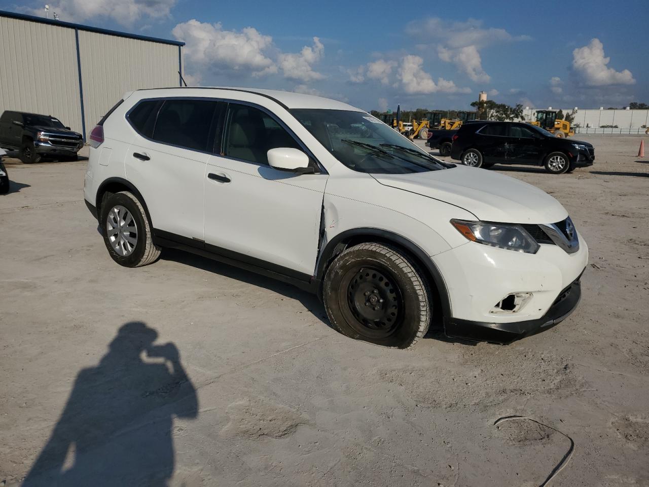 2016 NISSAN ROGUE S - Фото 4