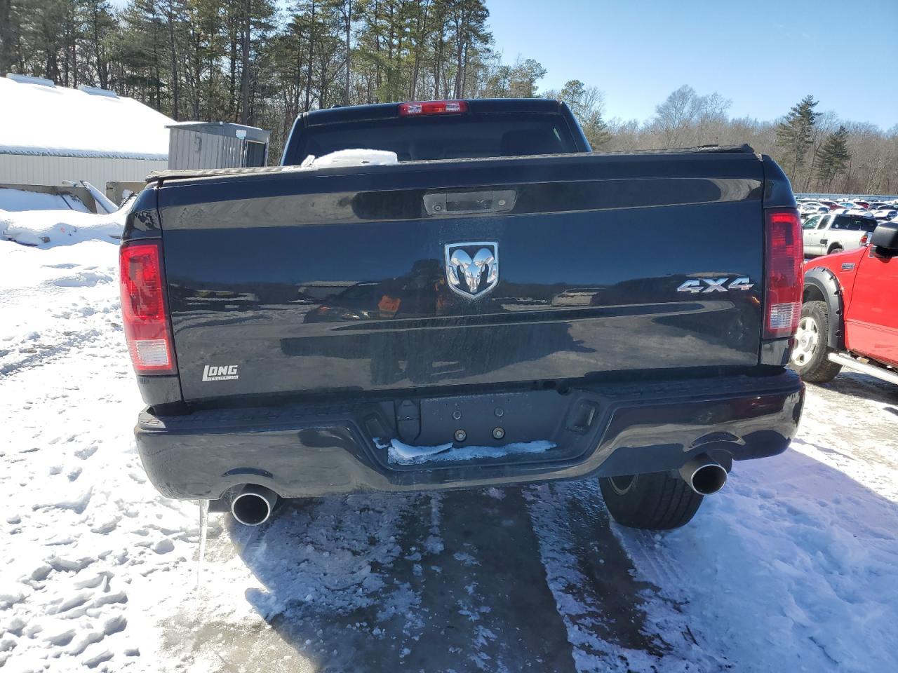2014 RAM 1500 ST - Image 6