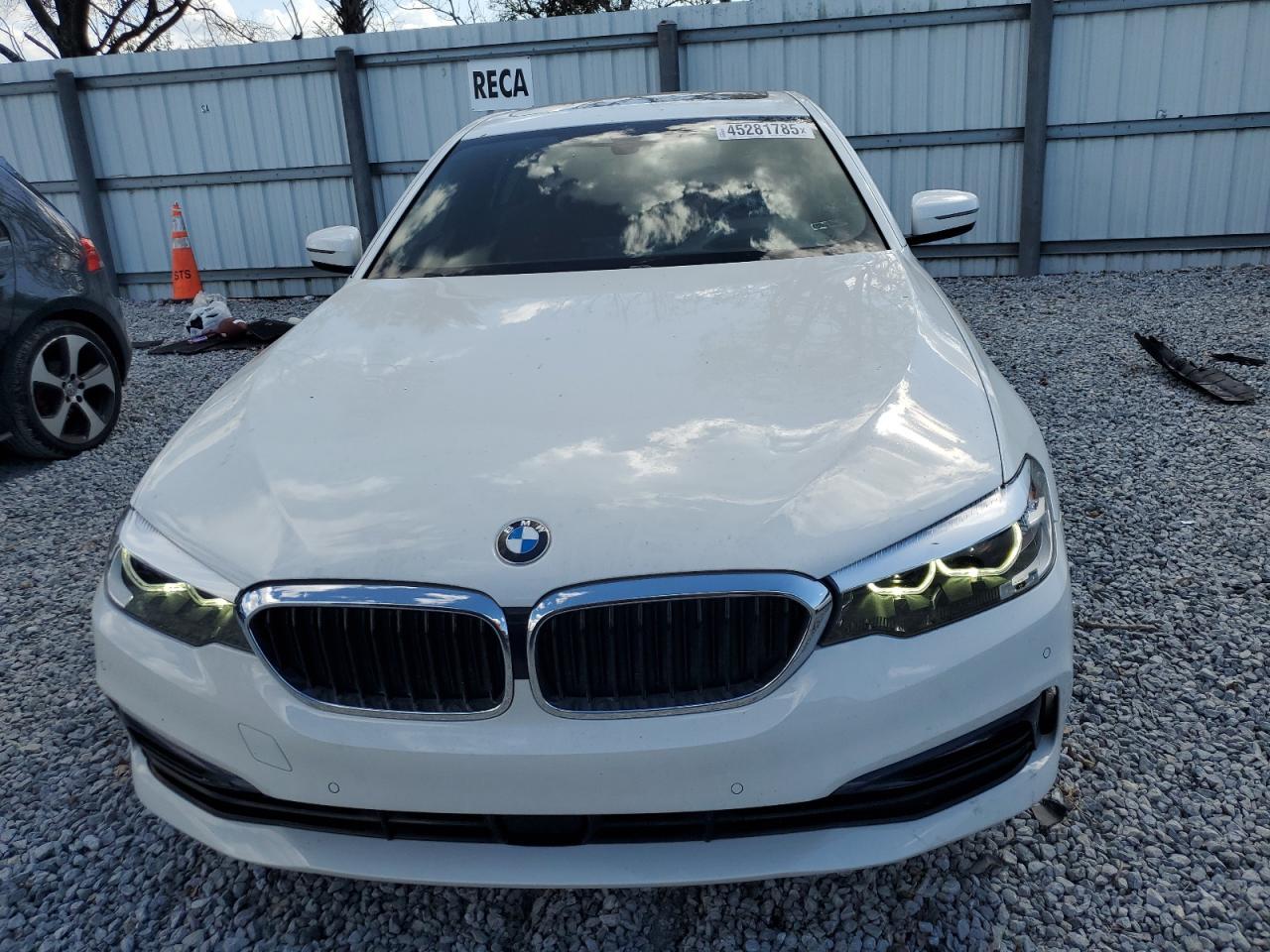 2018 BMW 530 I - Фото 5