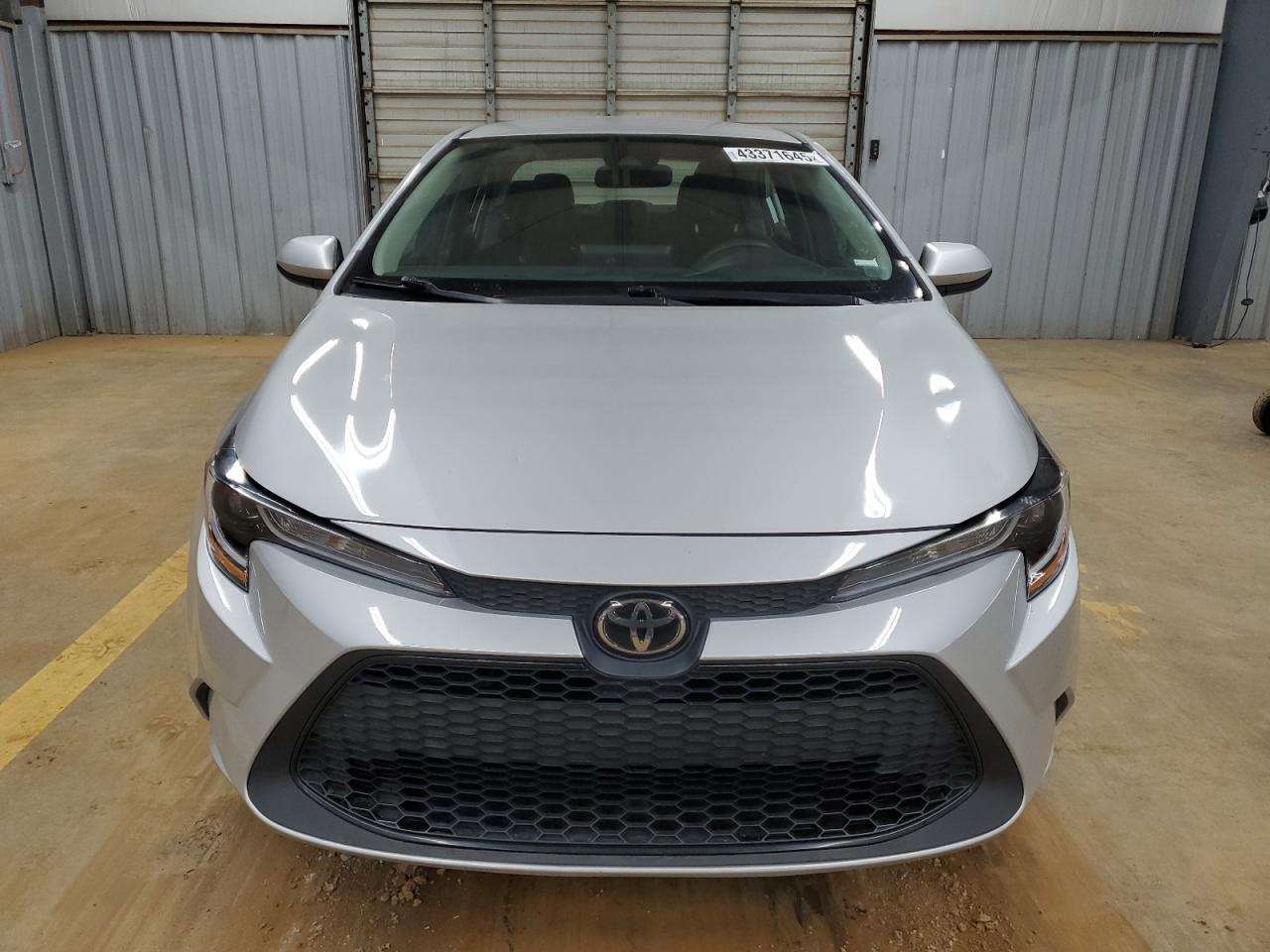 2022 TOYOTA COROLLA LE - Image 5