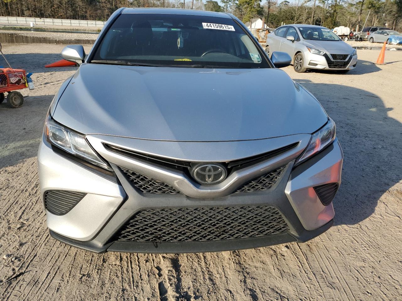 2020 TOYOTA CAMRY SE - Image 5