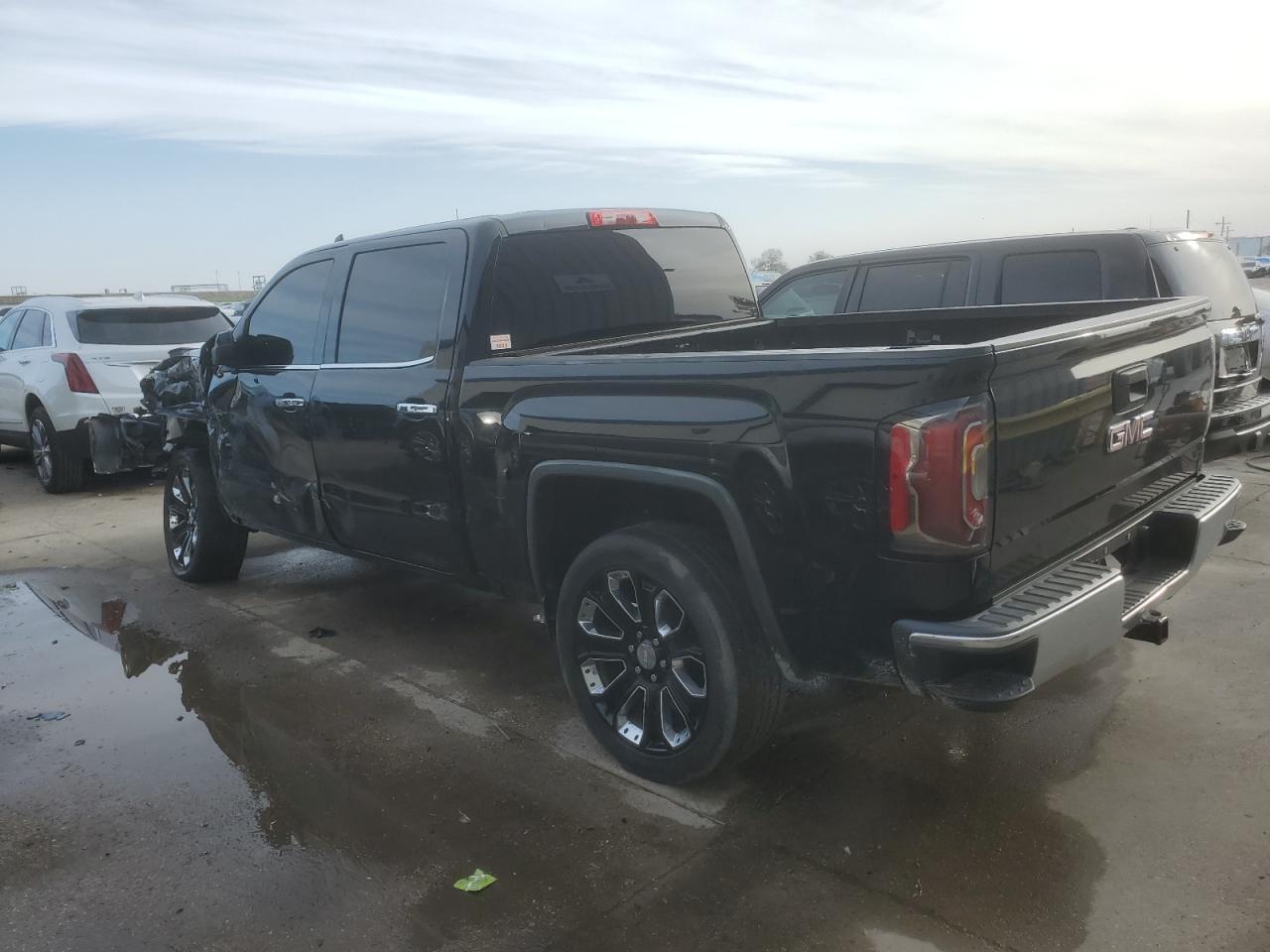 2018 GMC SIERRA K15 - Image 2