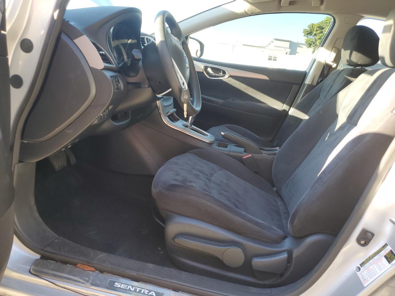 2013 NISSAN SENTRA S - Фото 7