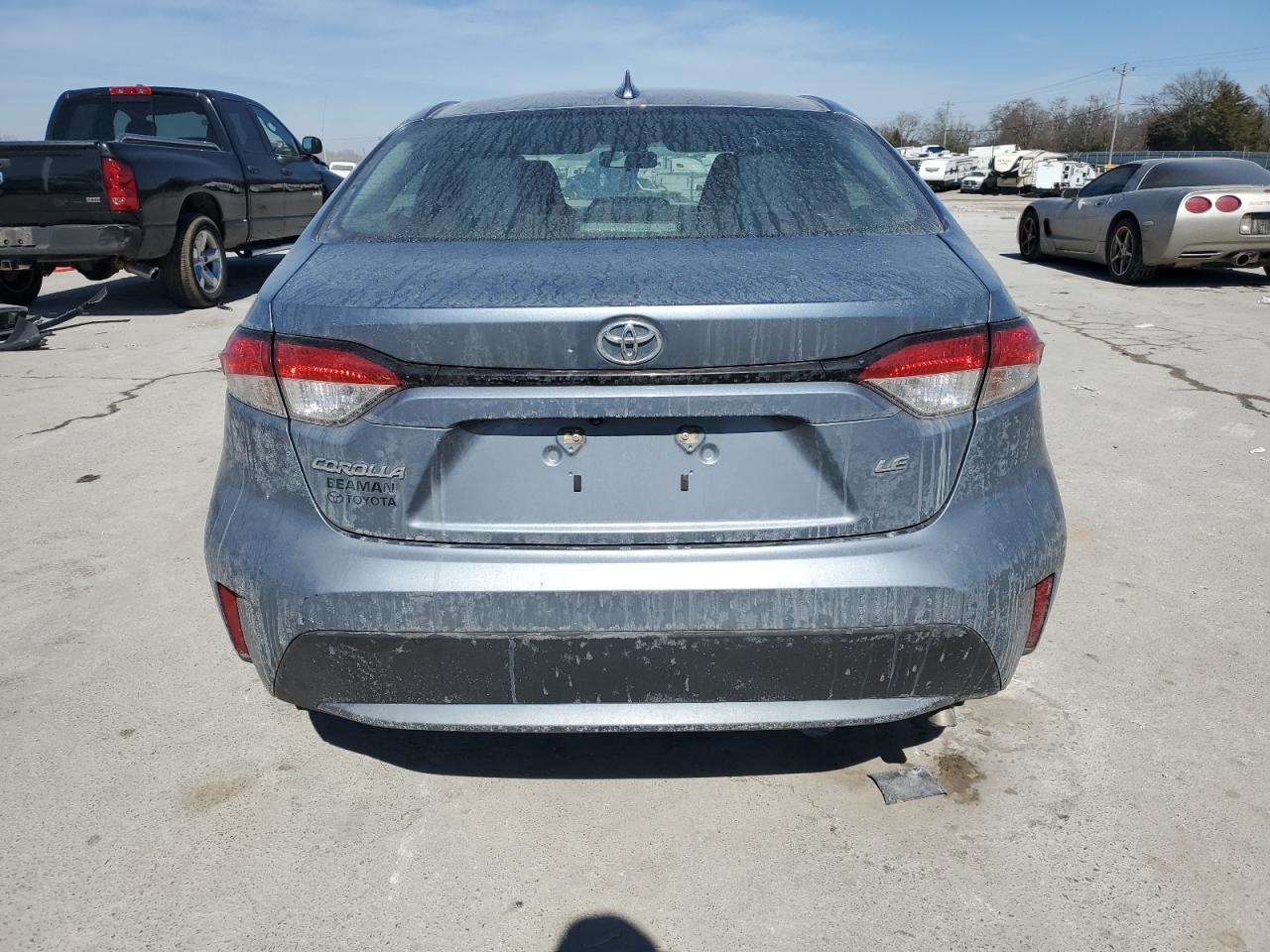 2021 TOYOTA COROLLA LE - Фото 6