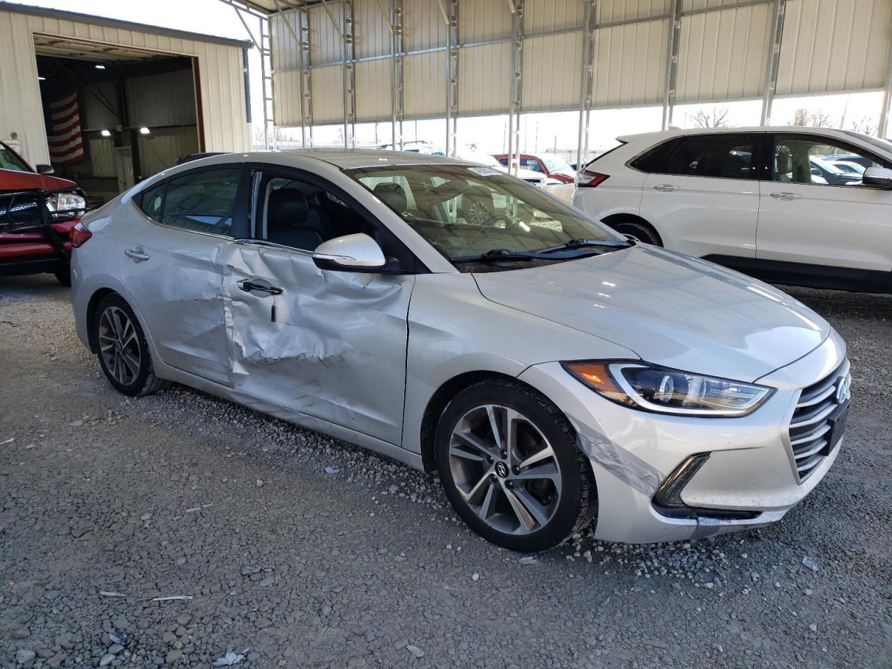 2018 HYUNDAI ELANTRA SE - Фото 4