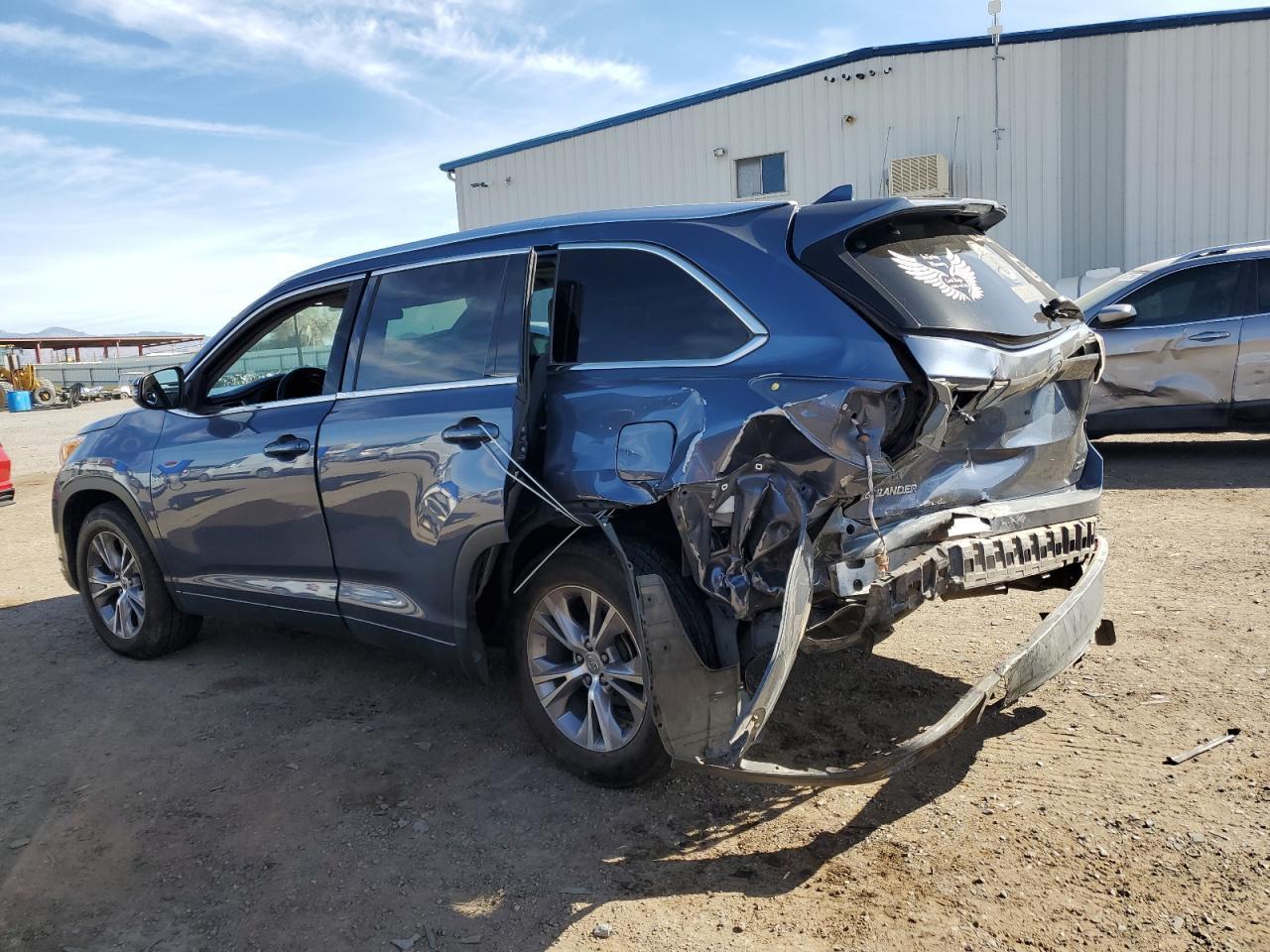 2014 TOYOTA HIGHLANDER - Фото 2