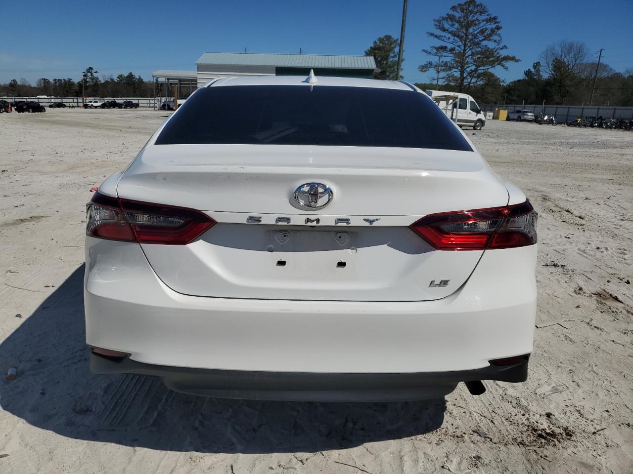 2023 TOYOTA CAMRY LE - Фото 6