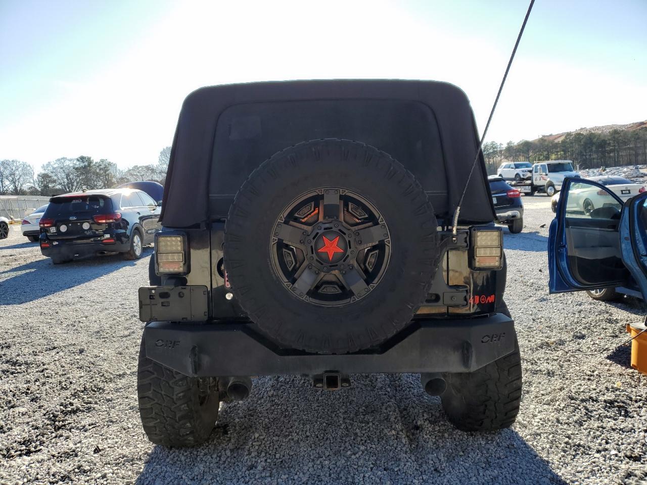 2012 JEEP WRANGLER U - Image 6