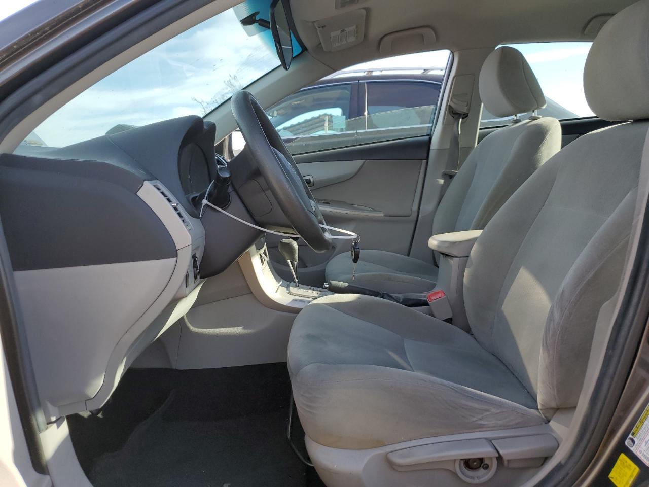 2013 TOYOTA COROLLA BA - Фото 7