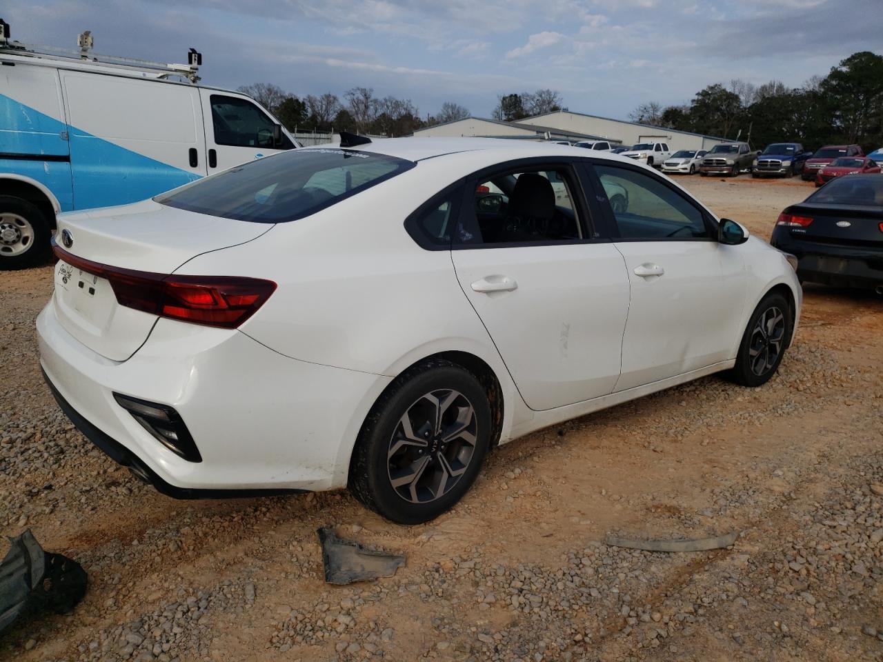 2020 KIA FORTE FE - Image 3