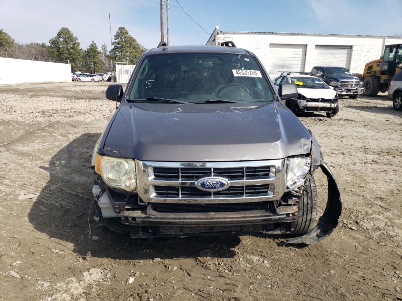 2012 FORD ESCAPE XLT - Image 5