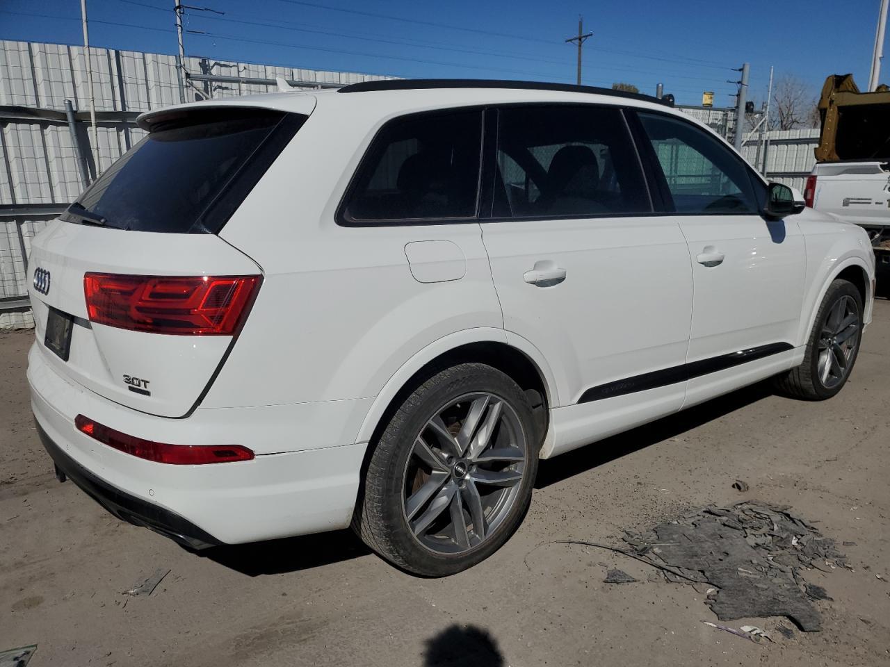 2017 AUDI Q7 PRESTIG - Image 3