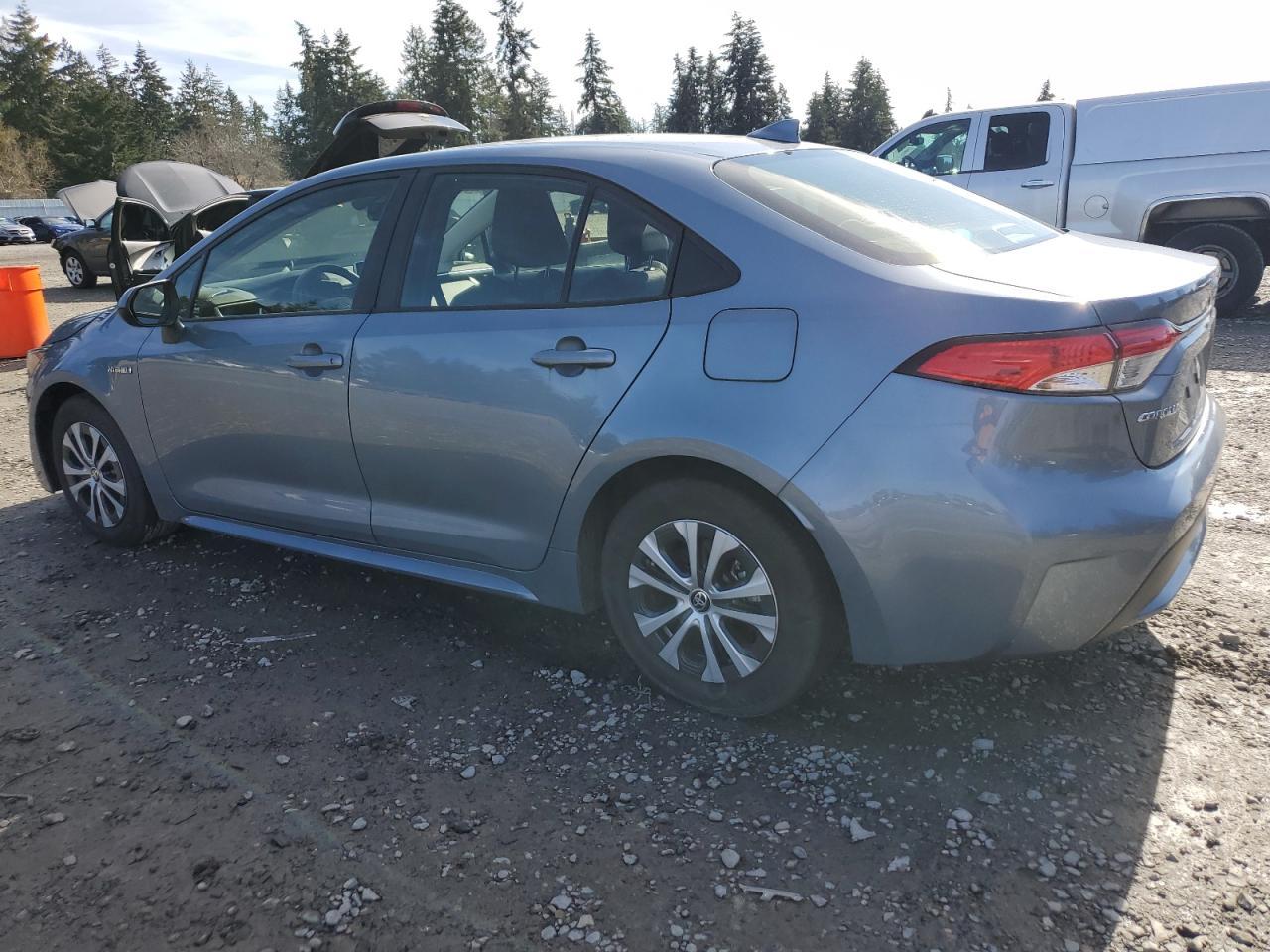 2020 TOYOTA COROLLA LE - Фото 2