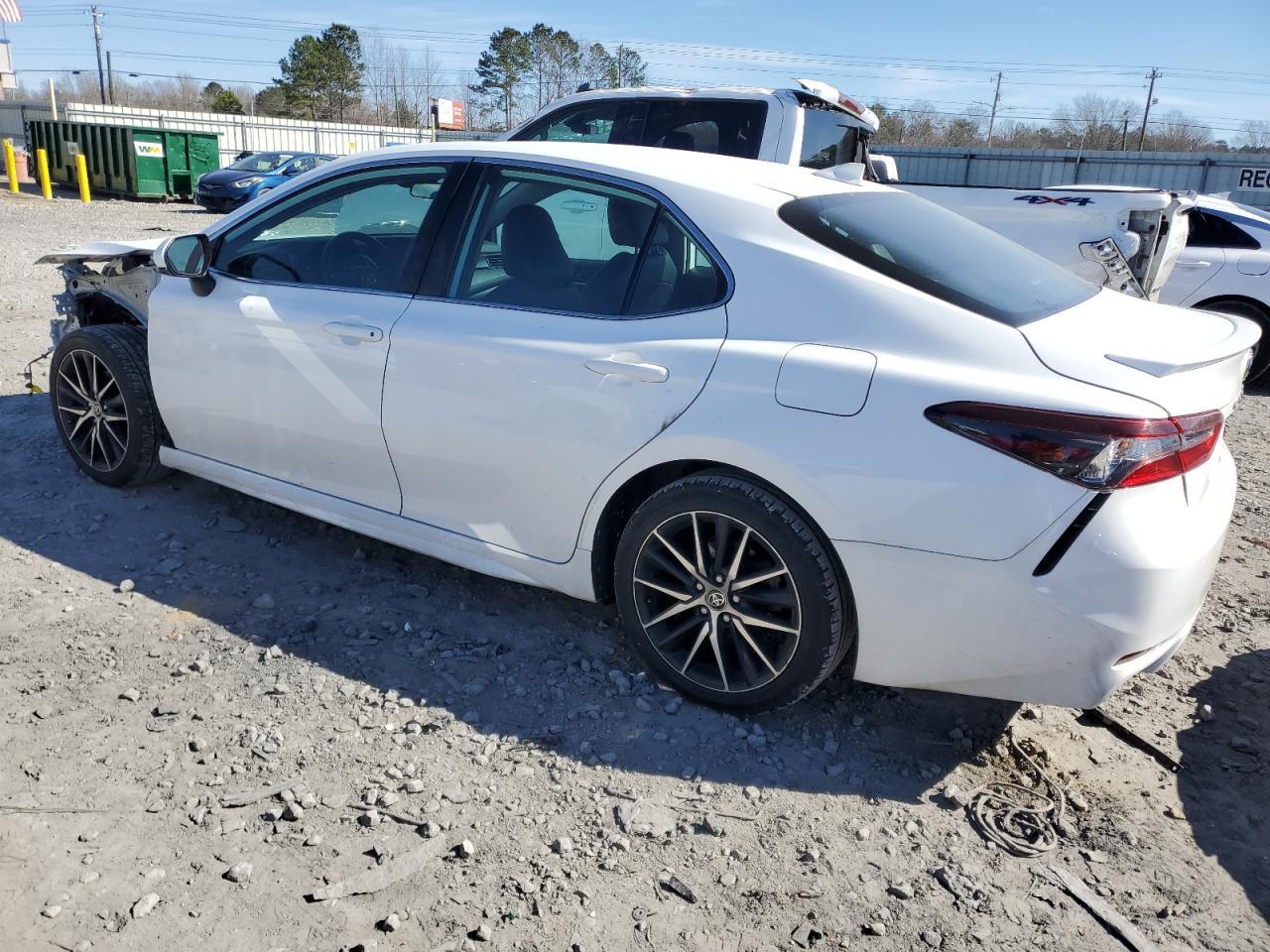 2021 TOYOTA CAMRY SE - Image 2