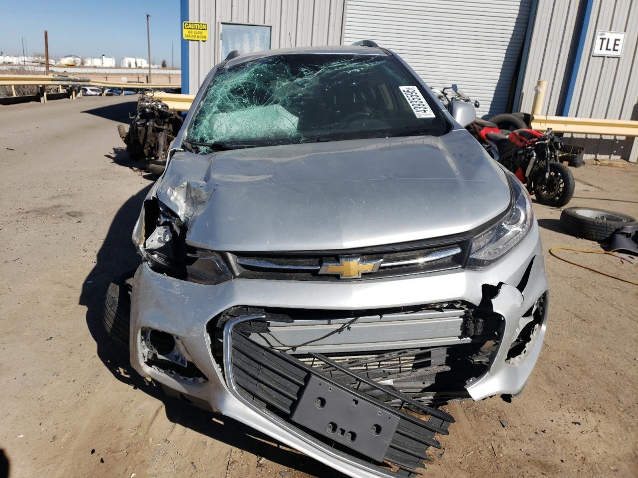 2019 CHEVROLET TRAX 1LT - Фото 5