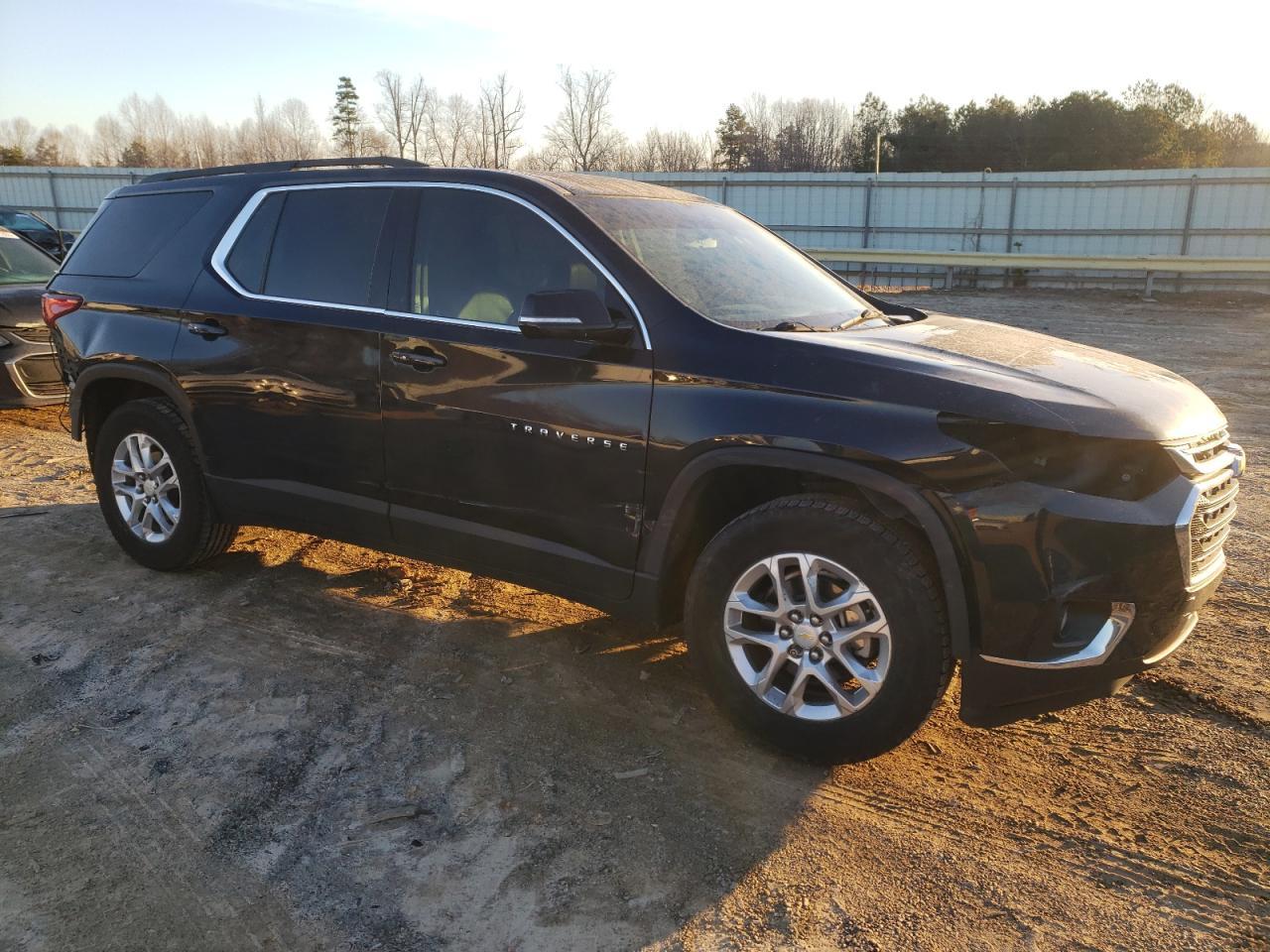2020 CHEVROLET TRAVERSE L - Фото 4