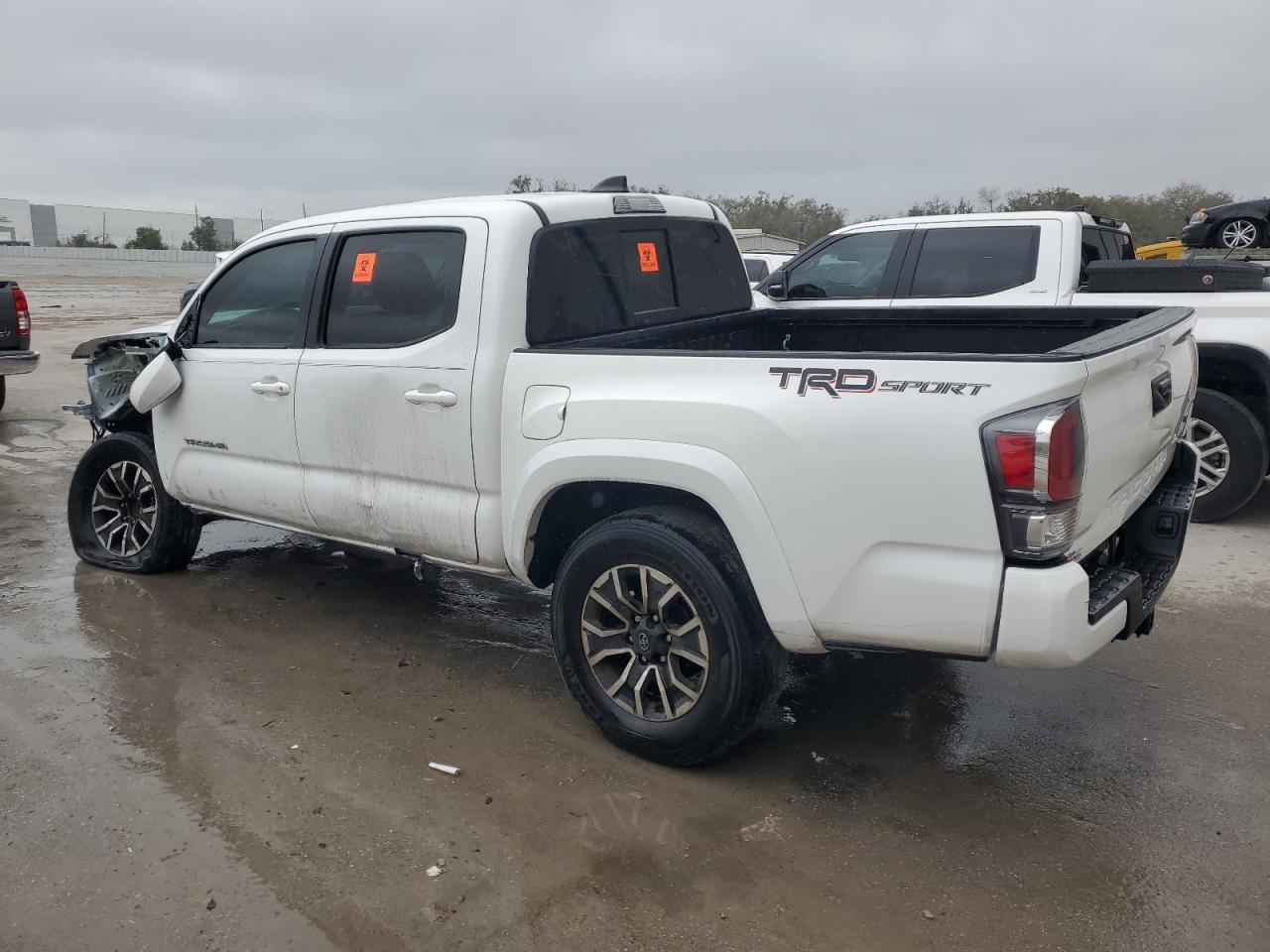 2023 TOYOTA TACOMA DOU - Фото 2