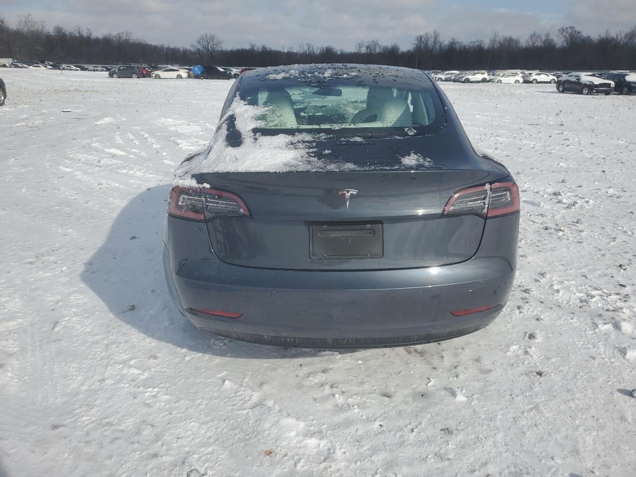 2021 TESLA MODEL 3 - Фото 6