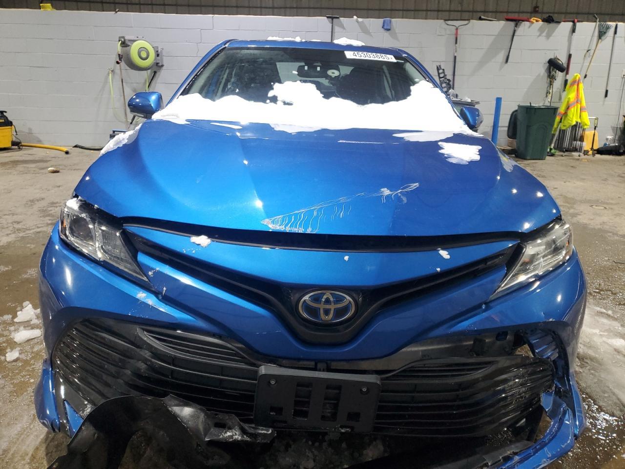 2019 TOYOTA CAMRY LE - Image 5