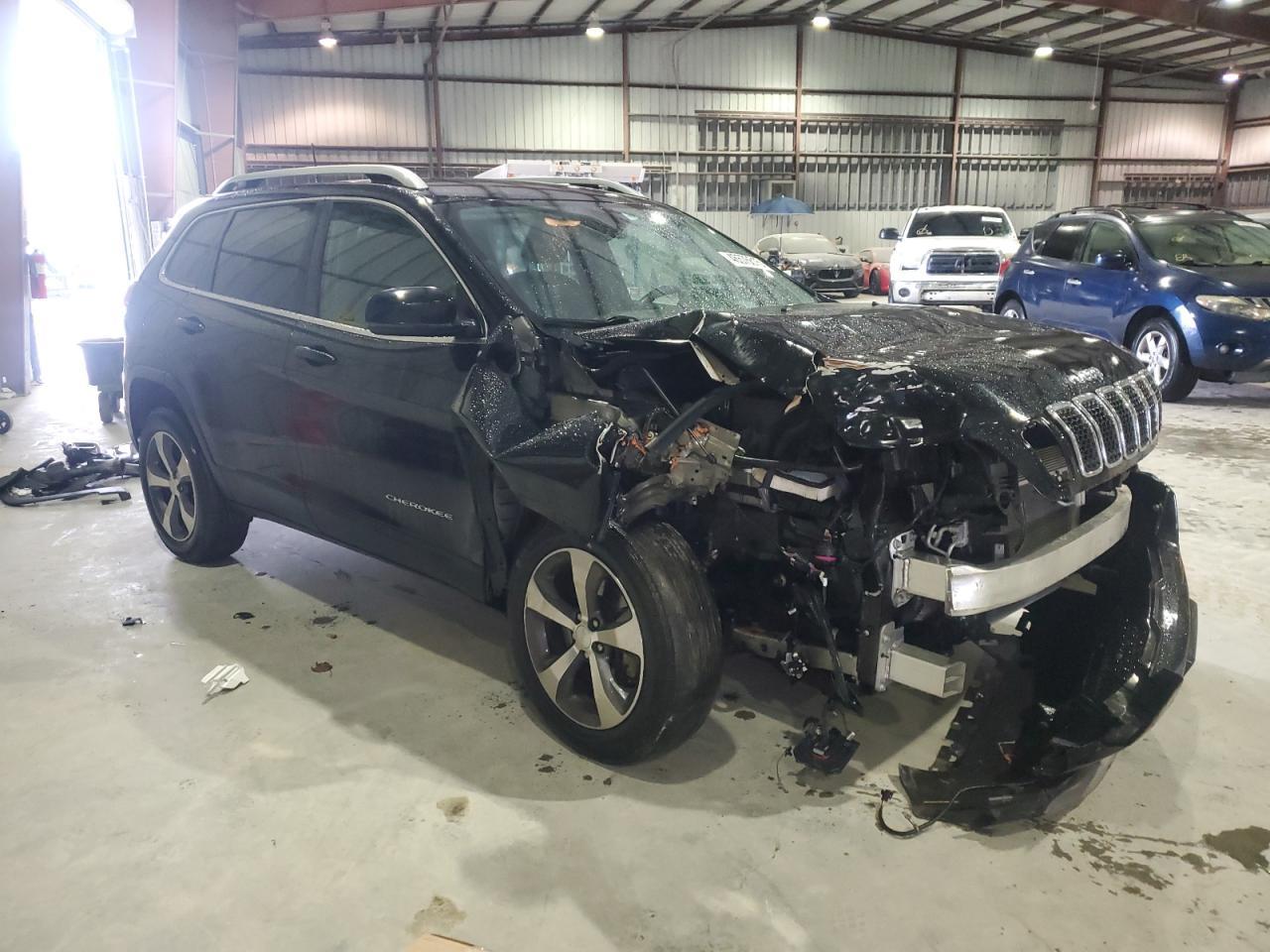 2019 JEEP CHEROKEE L - Фото 4