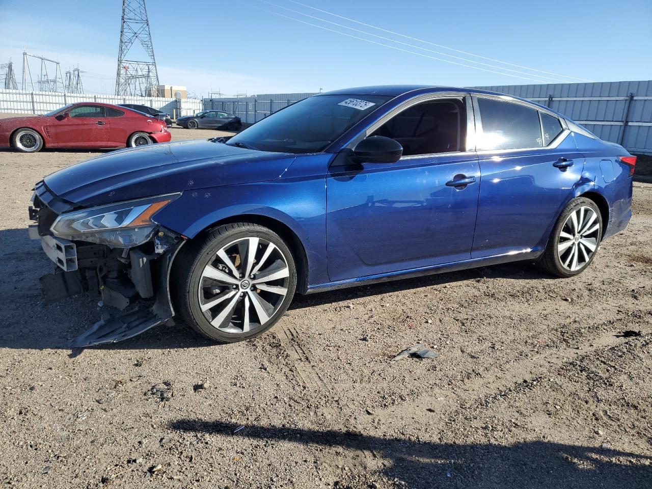 2019 NISSAN ALTIMA SR