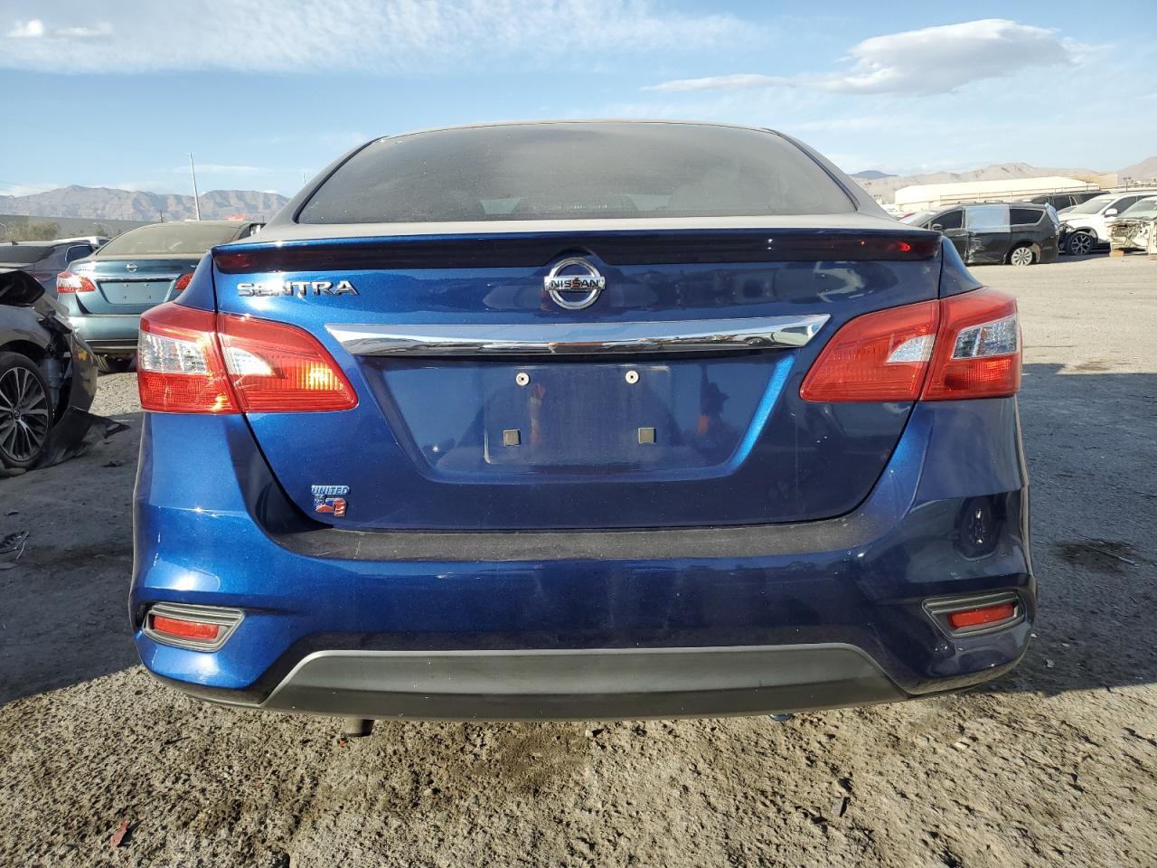 2017 NISSAN SENTRA S - Фото 6