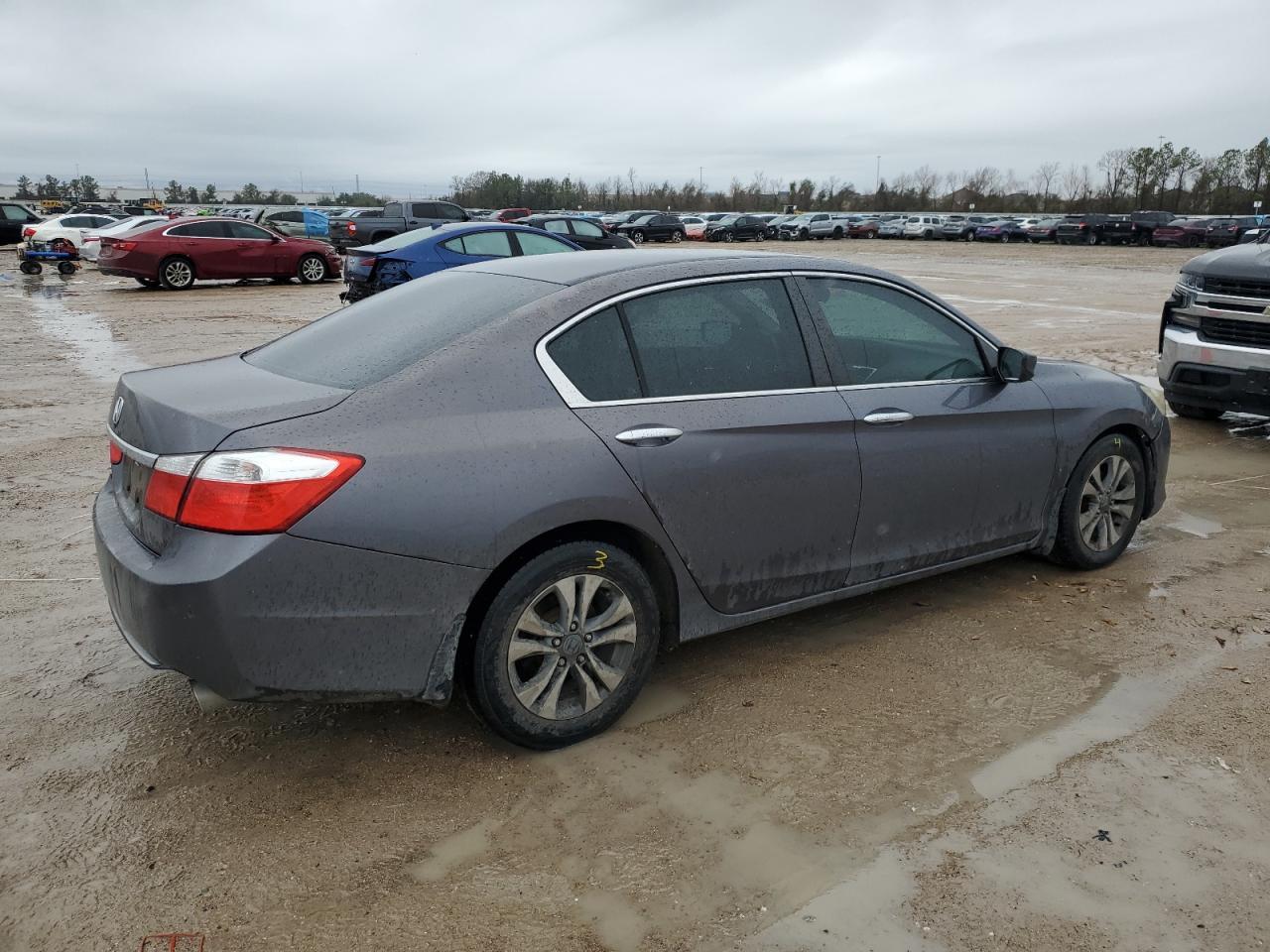 2014 HONDA ACCORD LX - Image 3