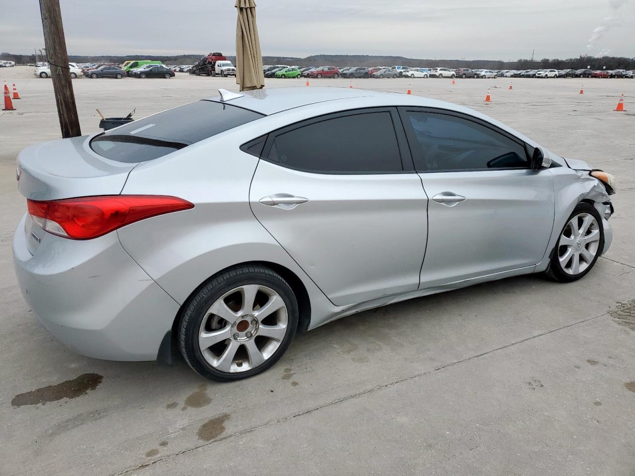 2013 HYUNDAI ELANTRA GL - Image 3