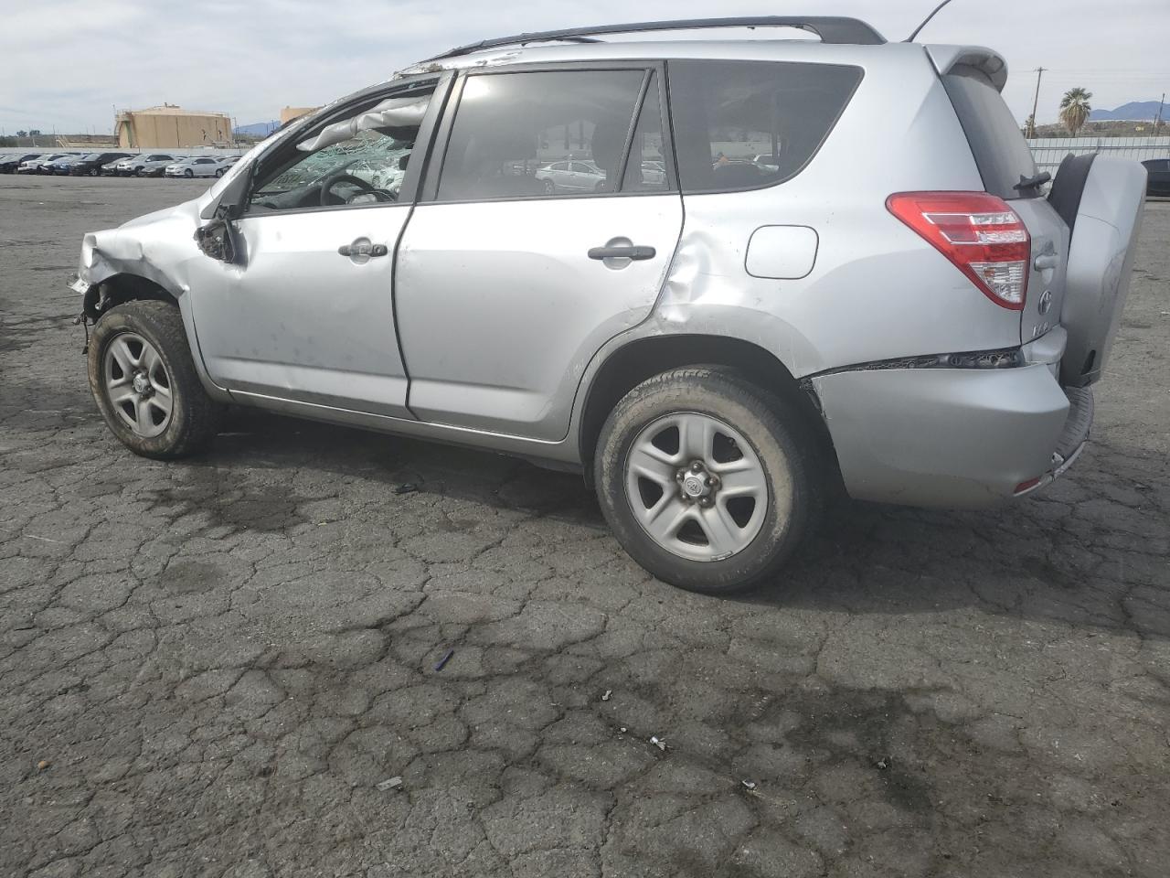 2011 TOYOTA RAV4 - Image 2